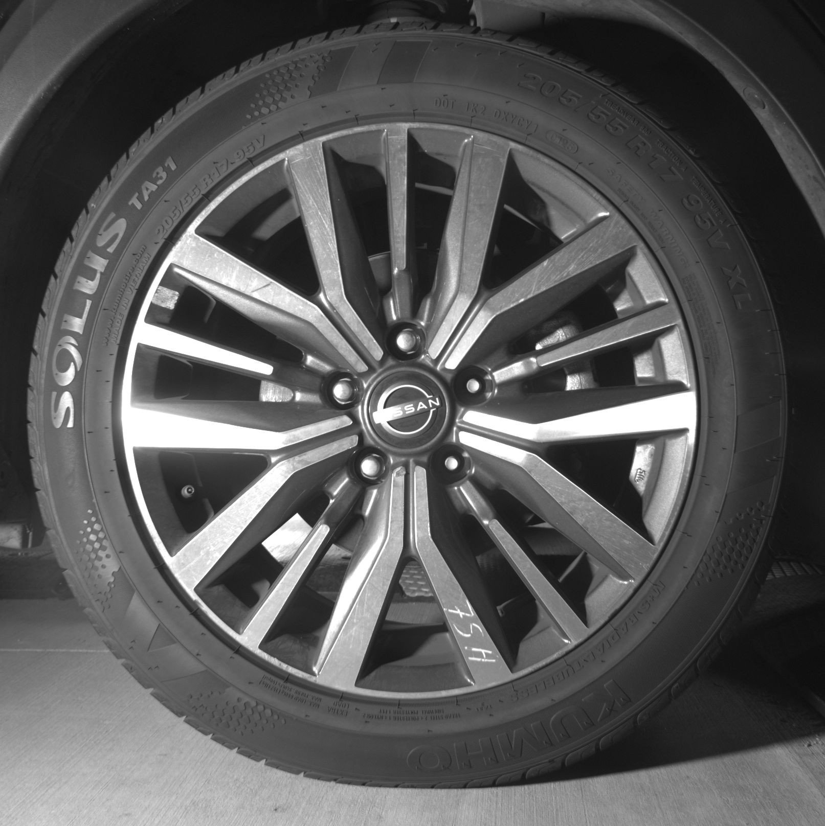 Thumbnail: 2024 Nissan Kicks - 13