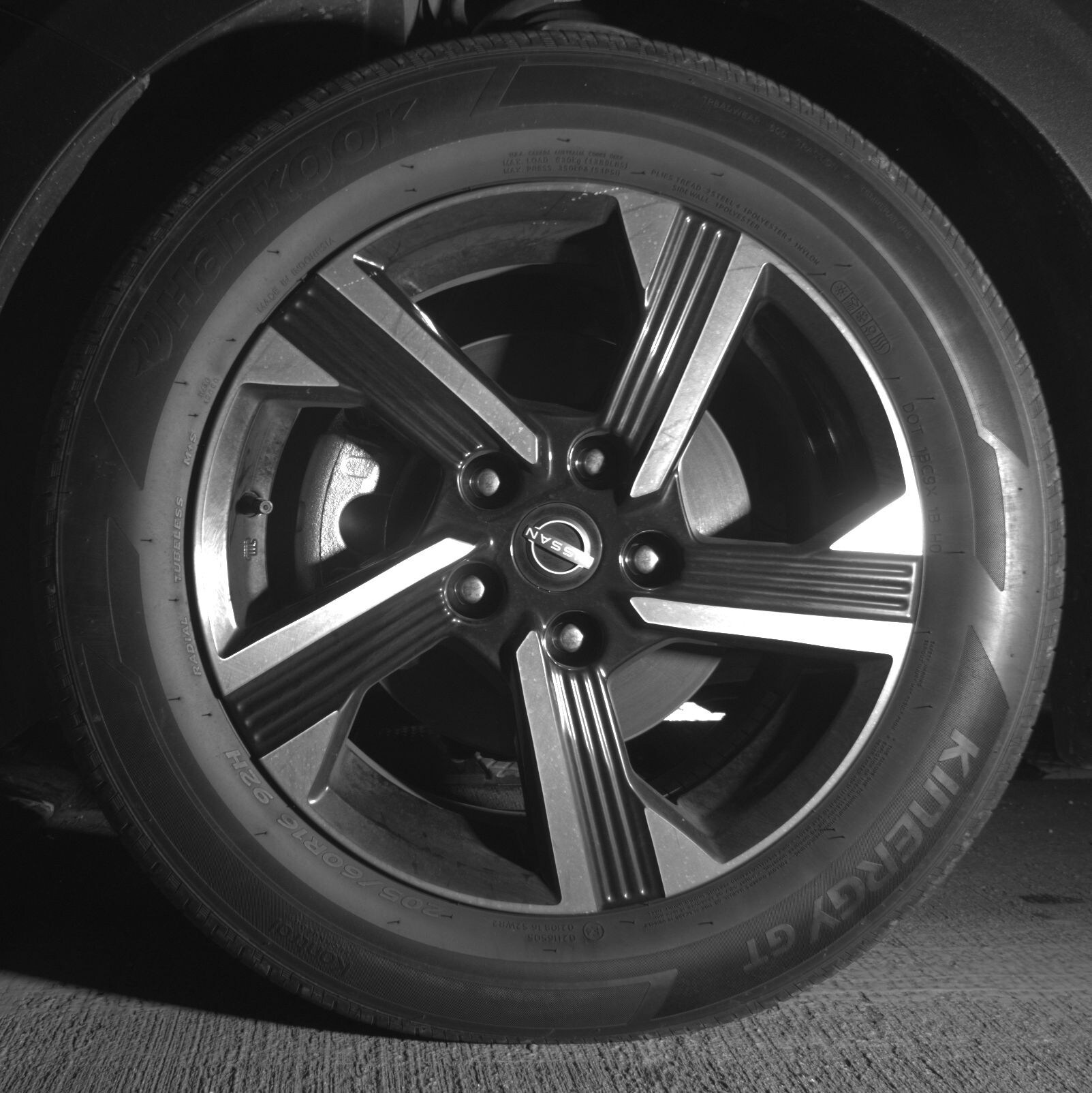 Thumbnail: 2025 Nissan Sentra - 9