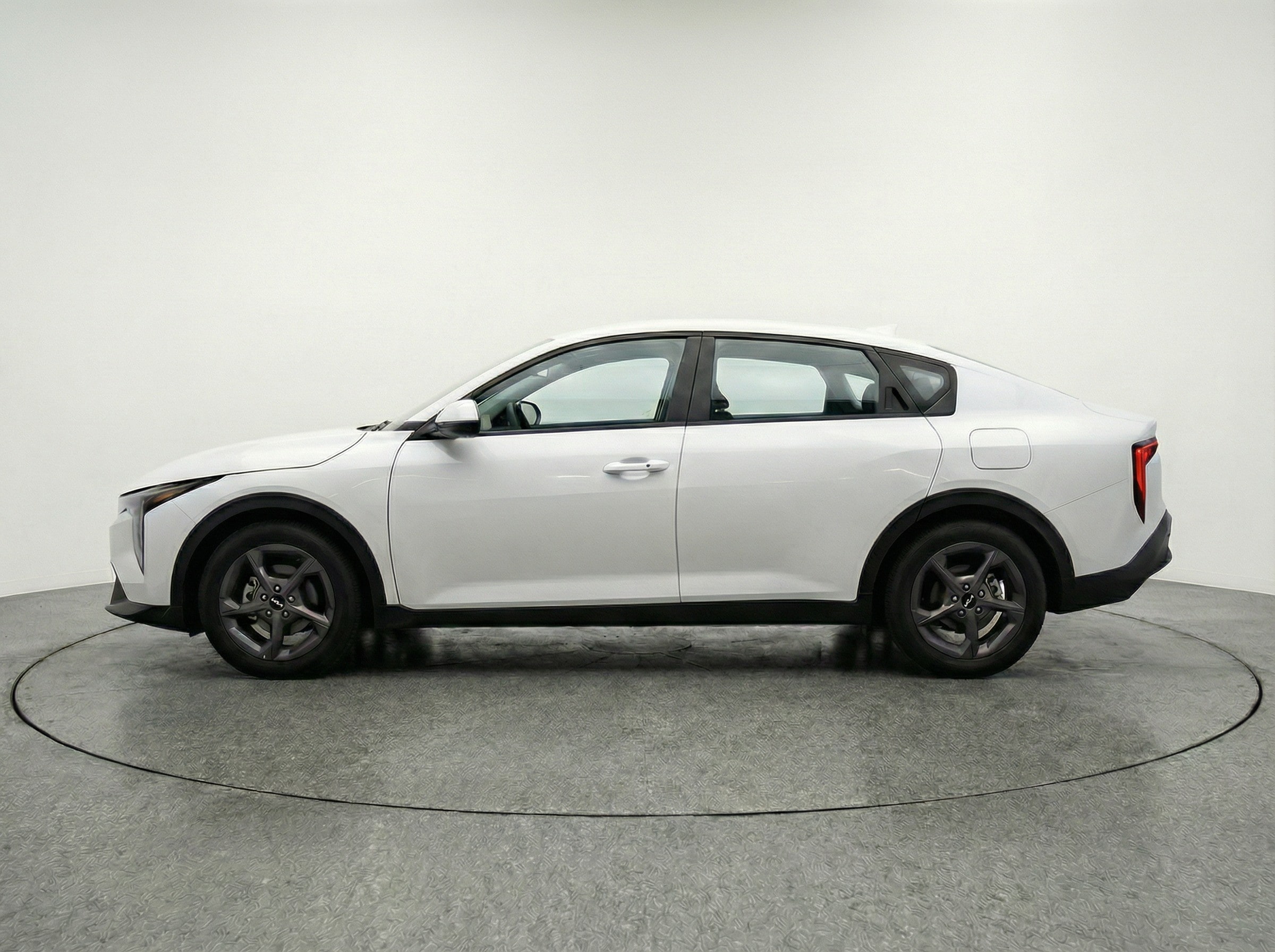 Thumbnail: 2025 Kia K4 - 4