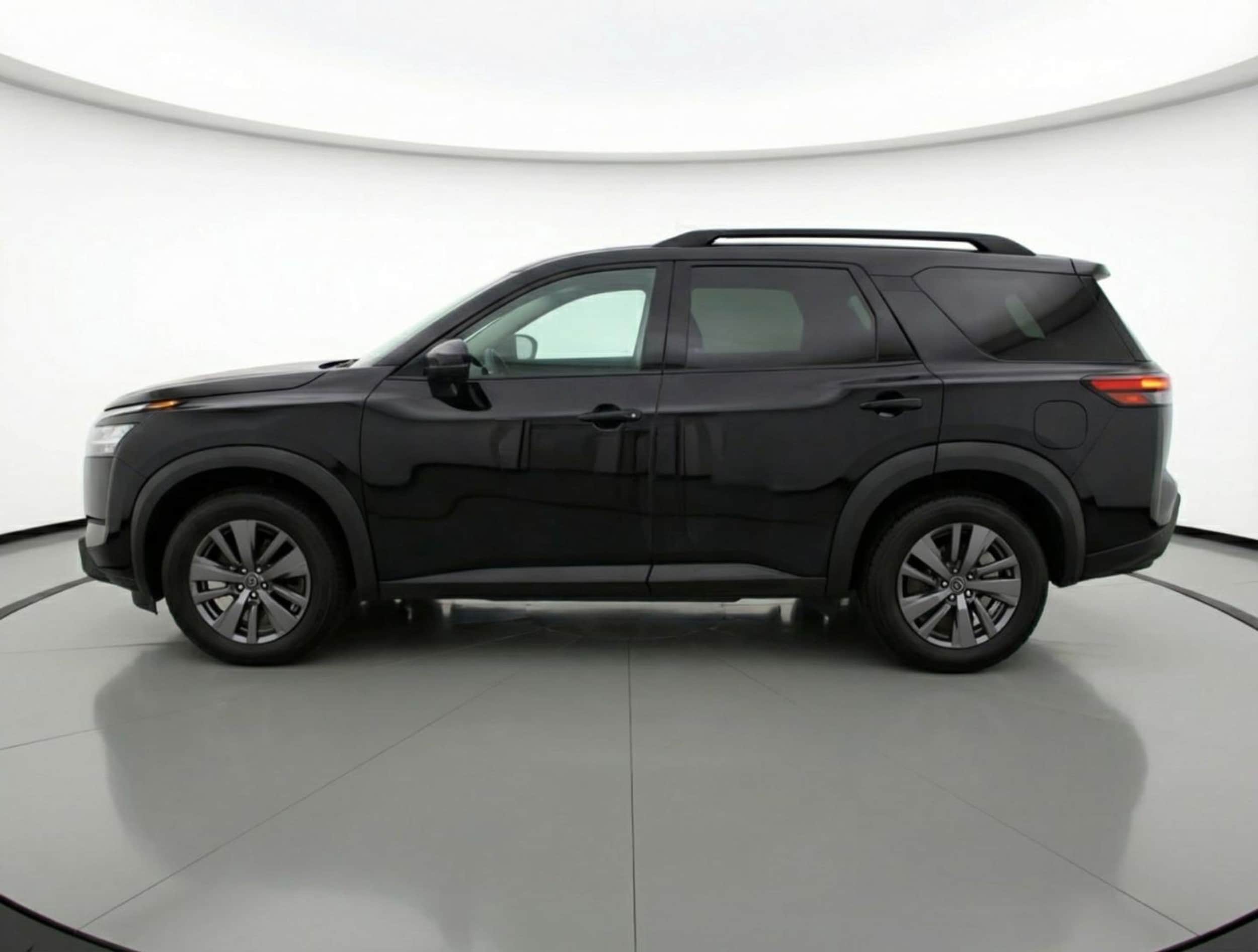 Thumbnail: 2025 Nissan Pathfinder - 5
