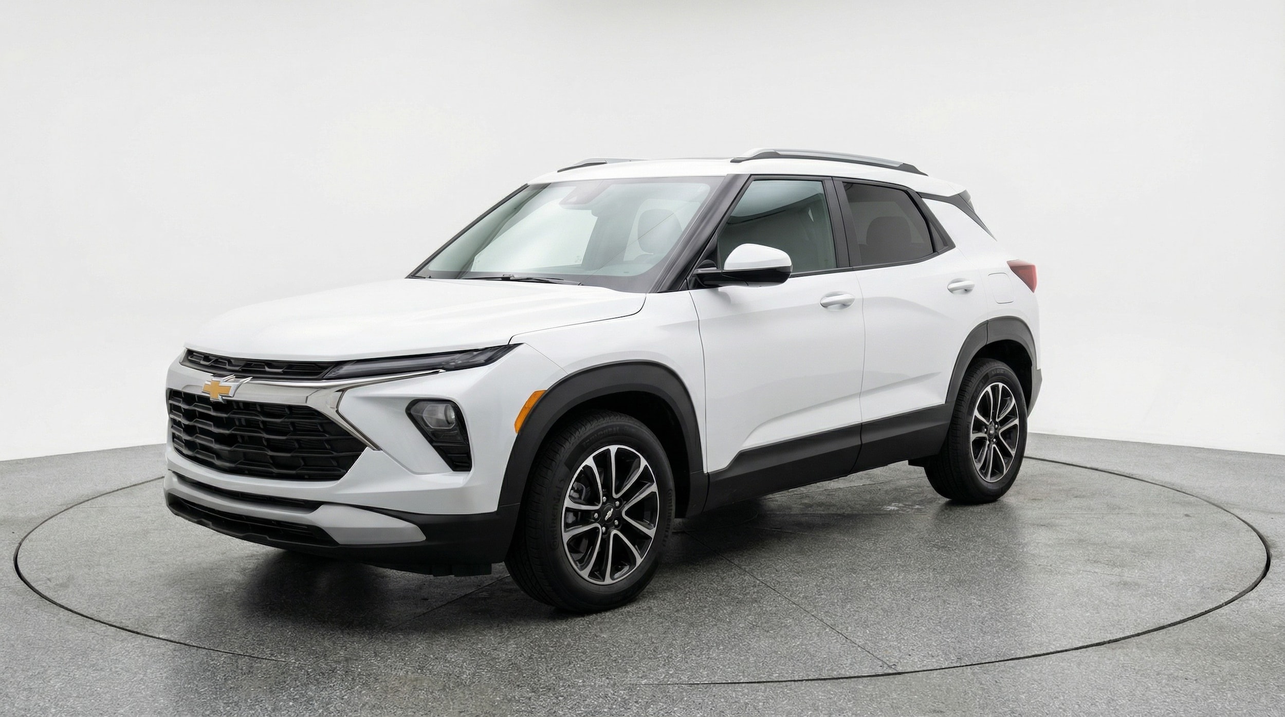 Thumbnail: 2025 Chevrolet TrailBlazer - 3