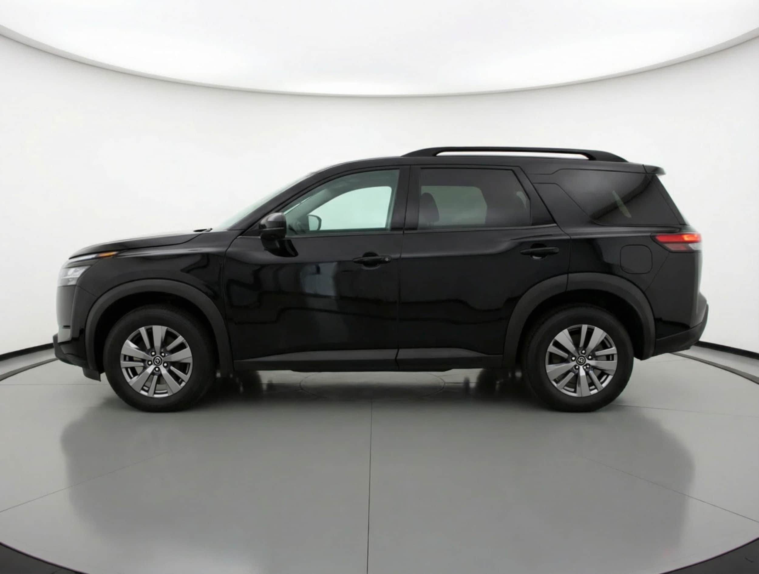 Thumbnail: 2025 Nissan Pathfinder - 4