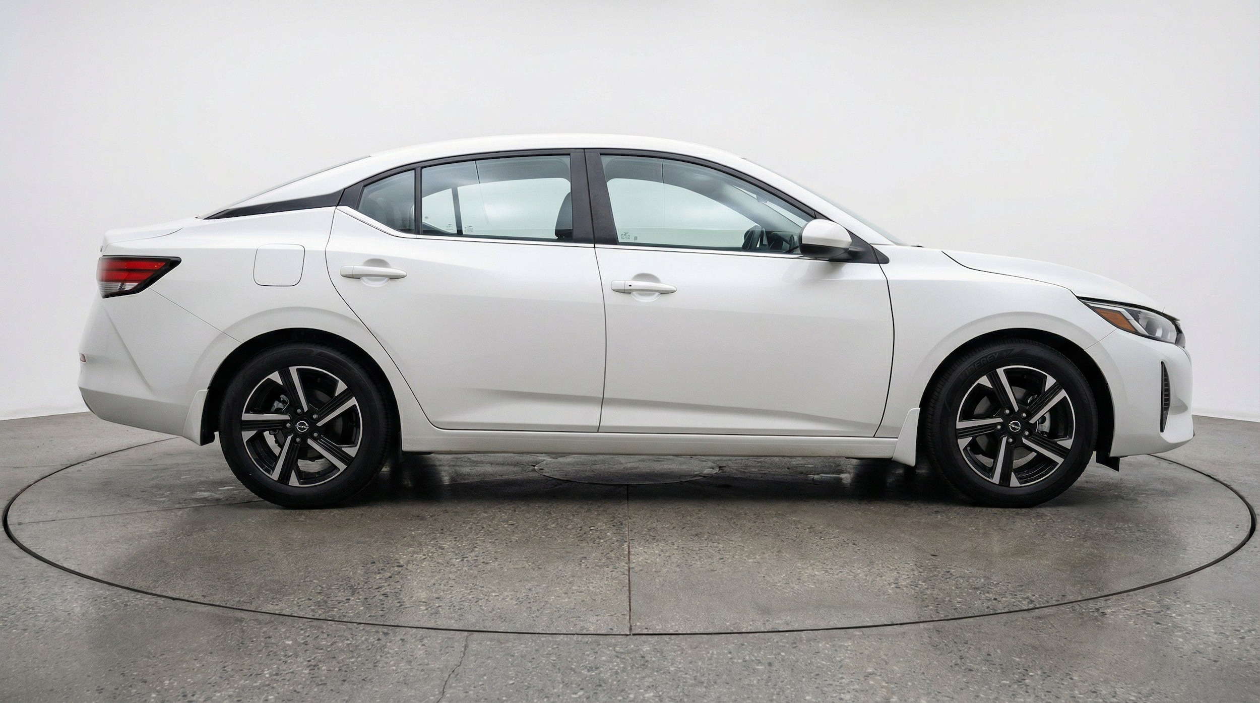 Thumbnail: 2025 Nissan Sentra - 11