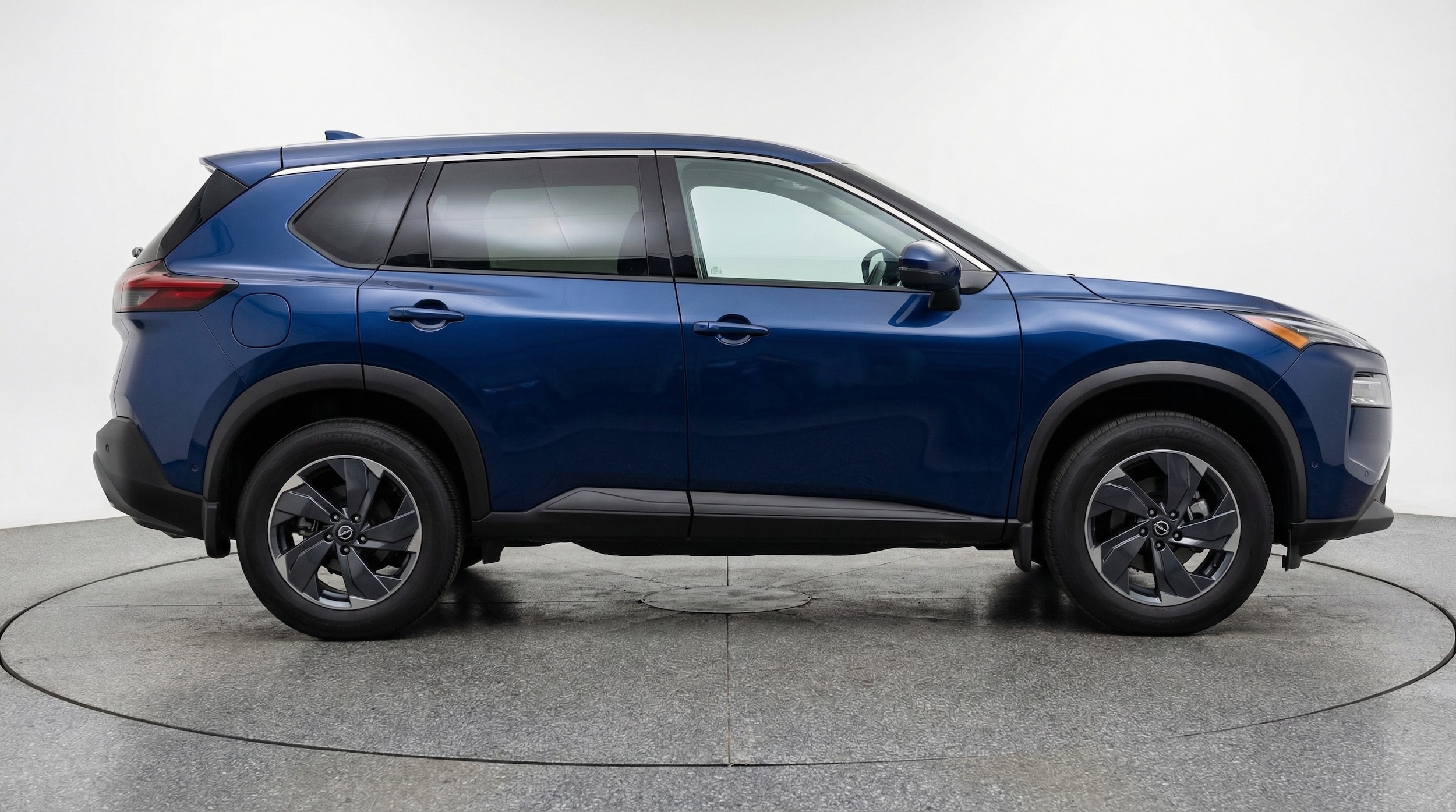 Thumbnail: 2025 Nissan Rogue - 8