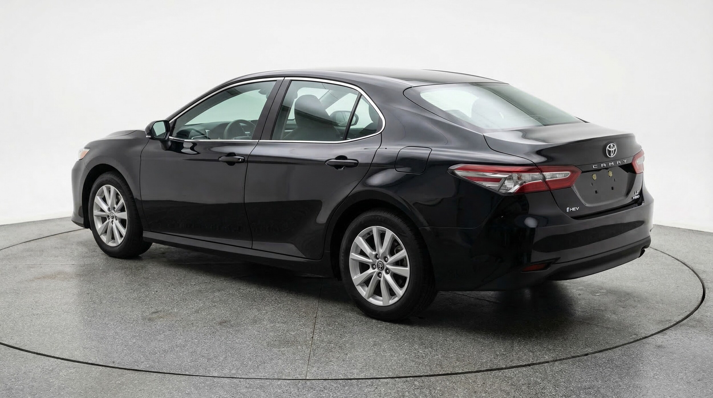 Thumbnail: 2025 Toyota Camry - 5
