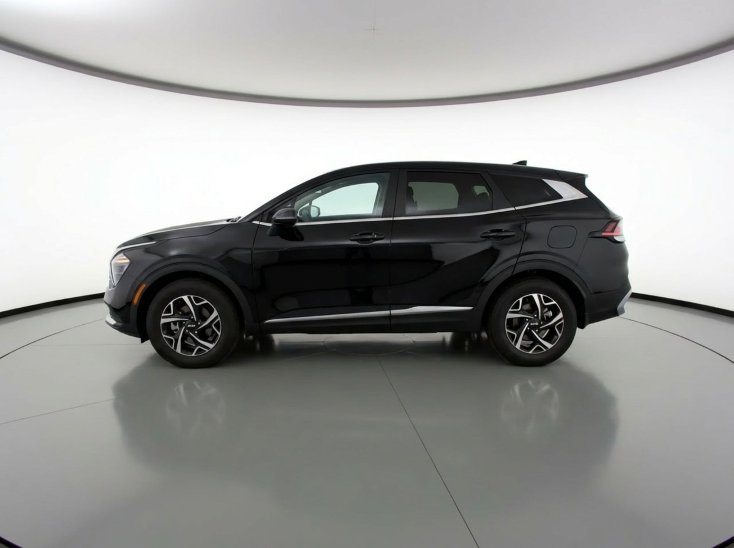 Thumbnail: 2025 Kia Sportage - 4