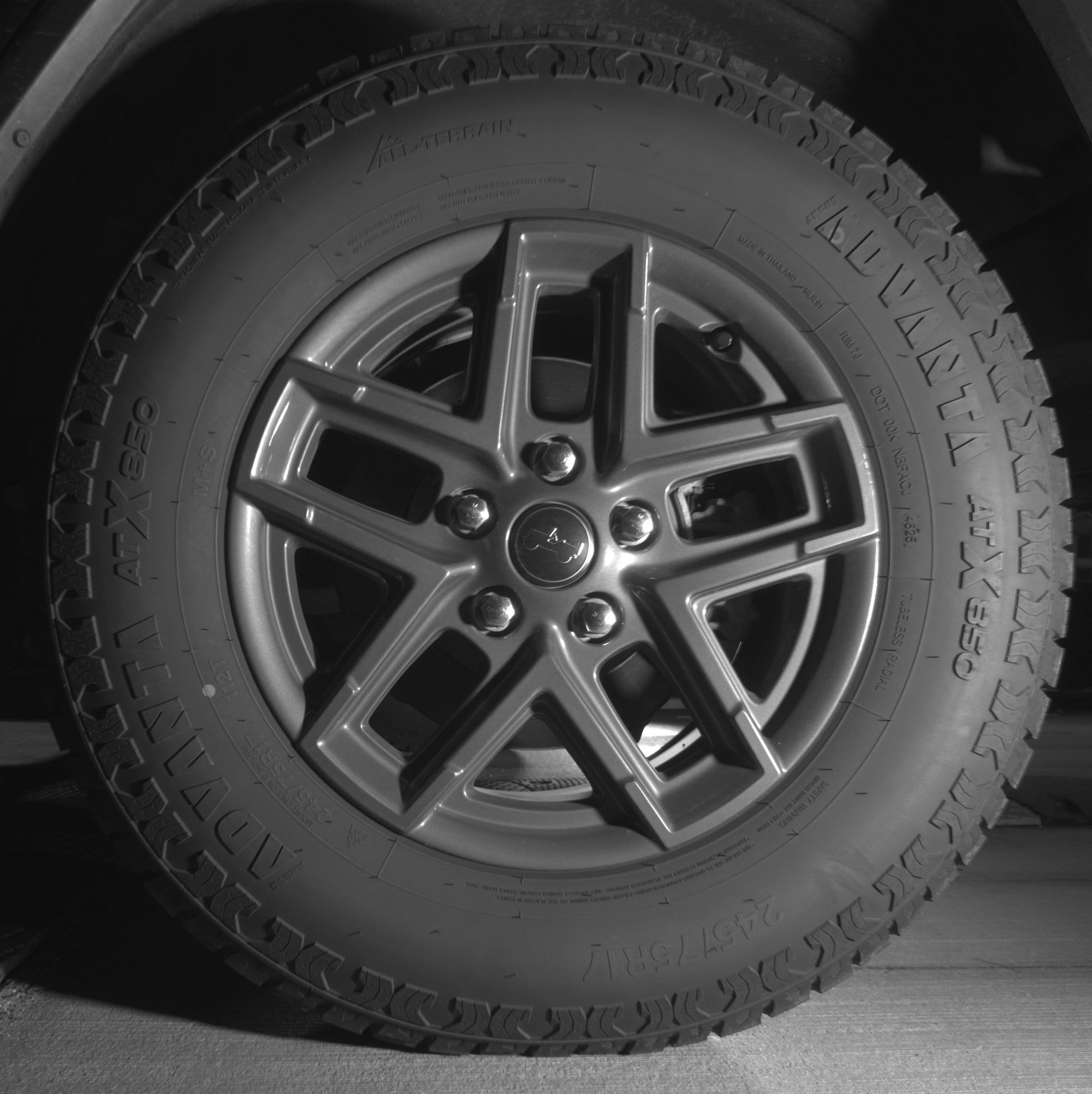 Thumbnail: 2025 Jeep Wrangler - 14