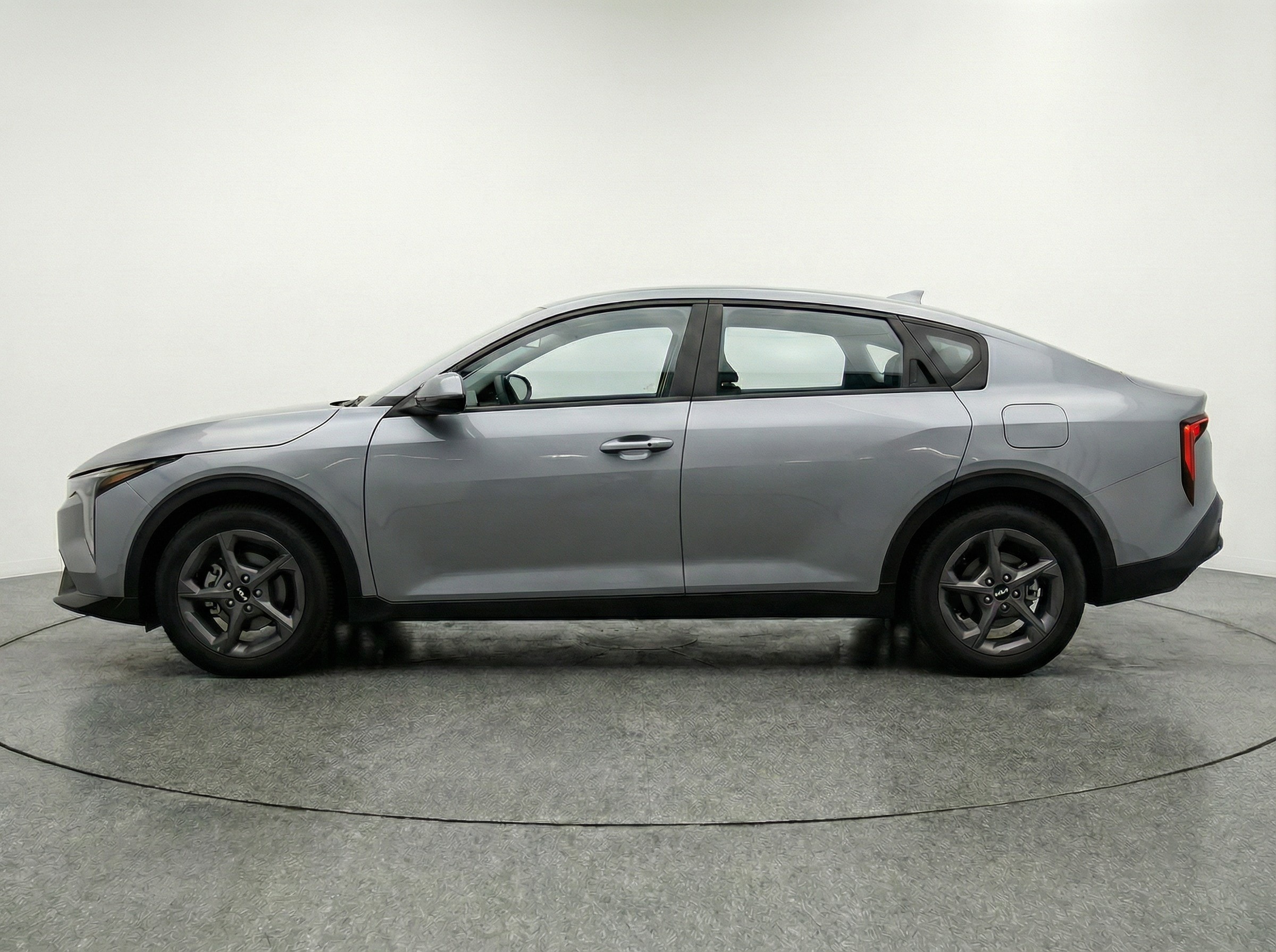 Thumbnail: 2025 Kia K4 - 4