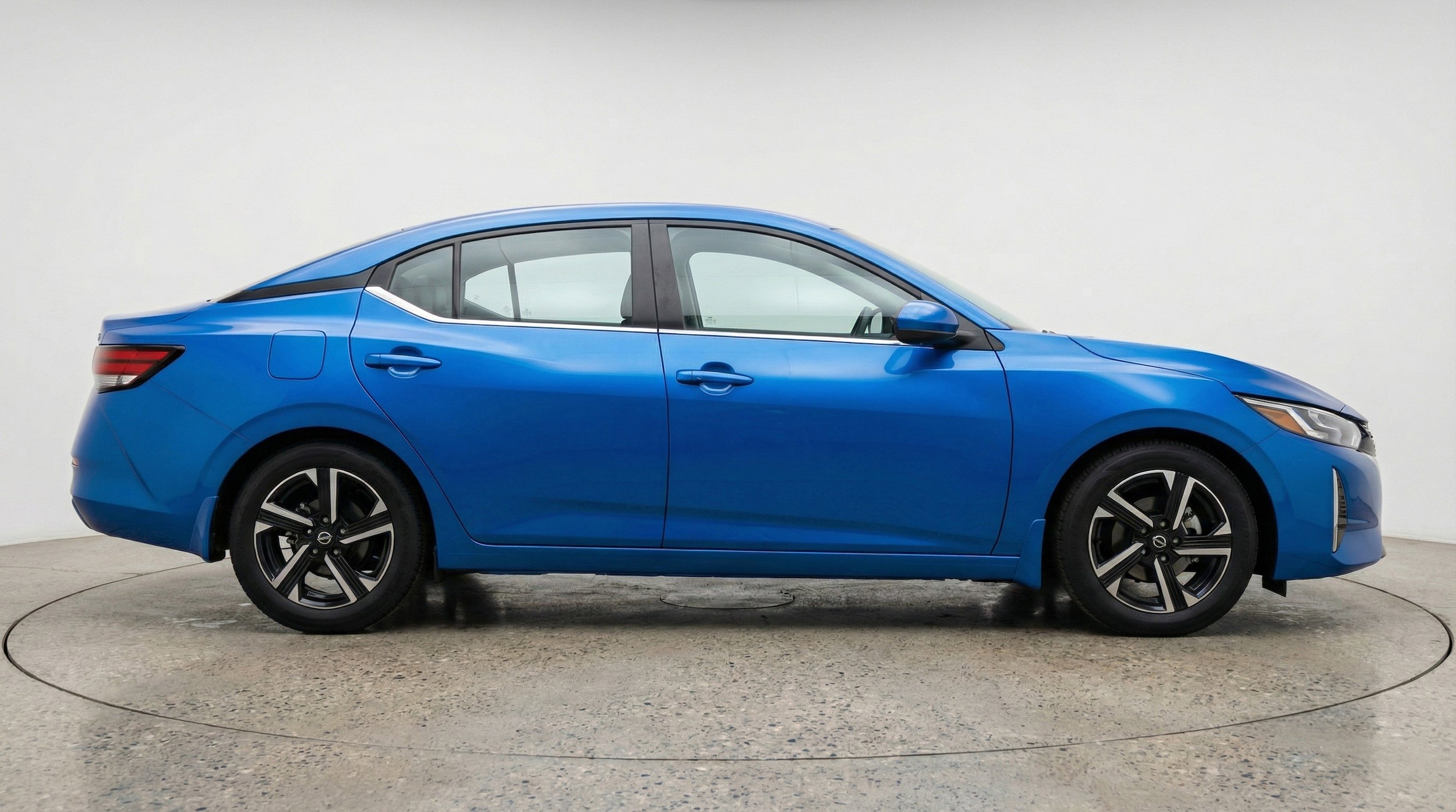 Thumbnail: 2025 Nissan Sentra - 11