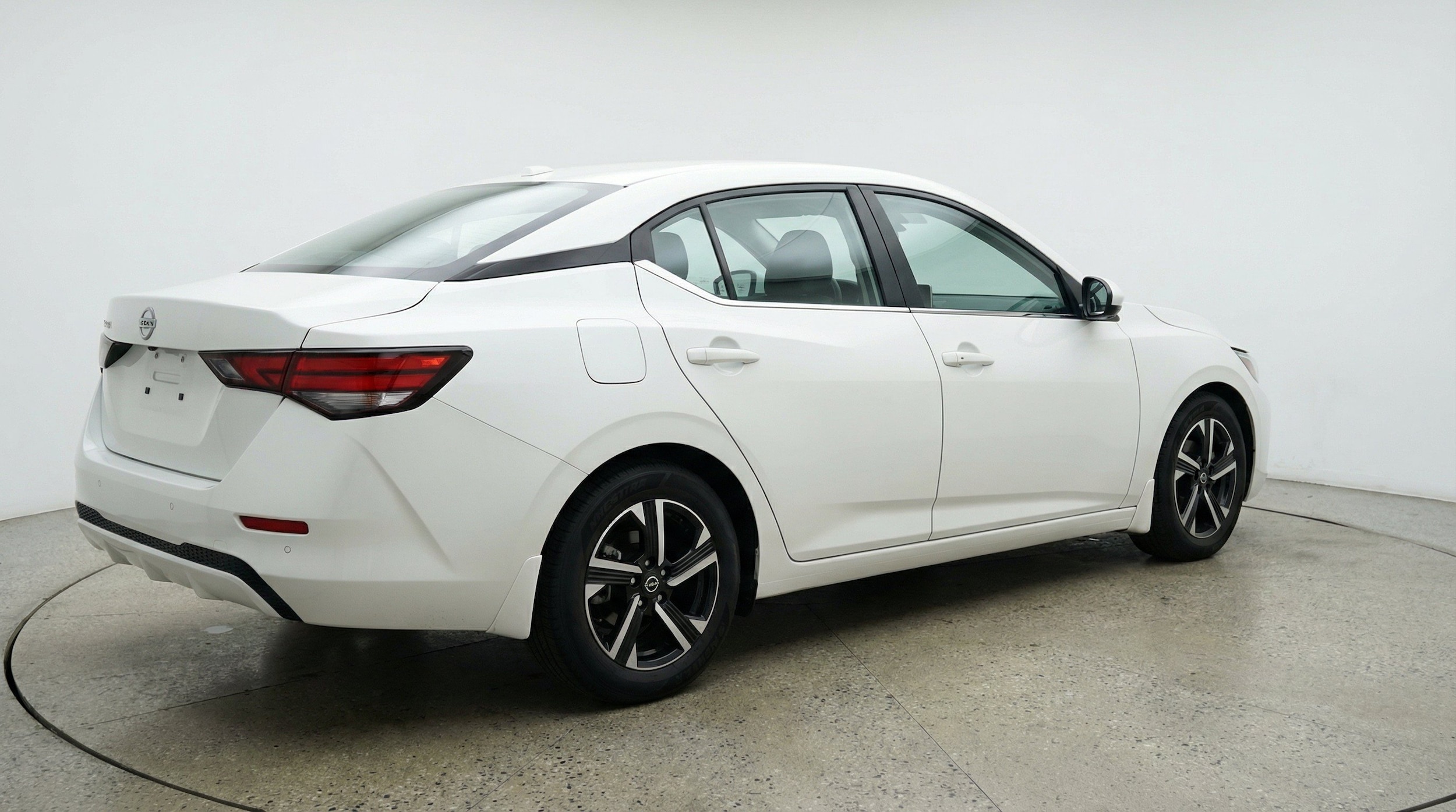 Thumbnail: 2025 Nissan Sentra - 9