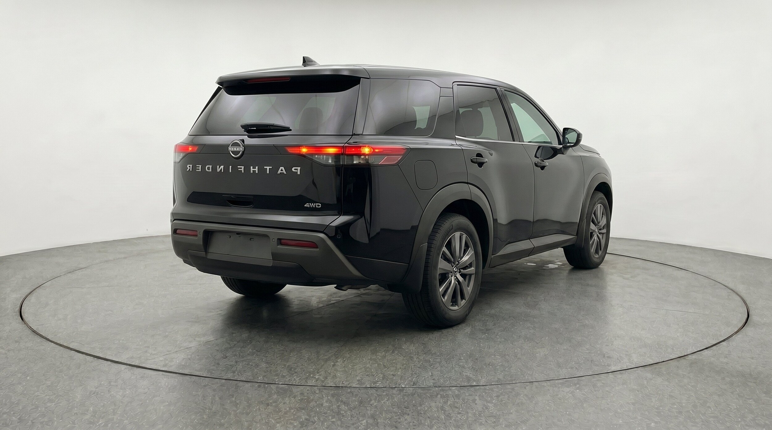 Thumbnail: 2025 Nissan Pathfinder - 9