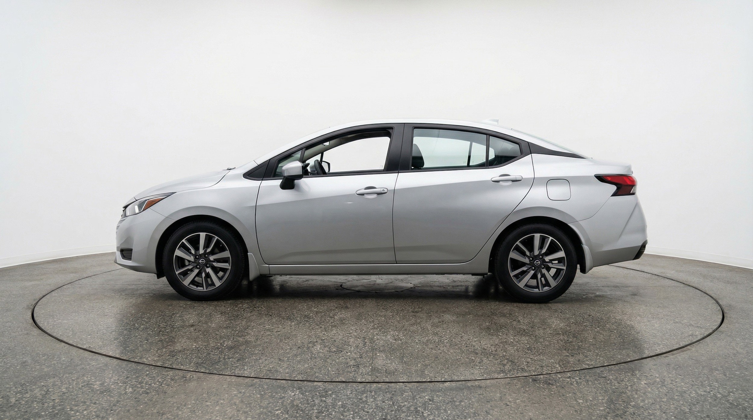 Thumbnail: 2025 Nissan Versa - 5