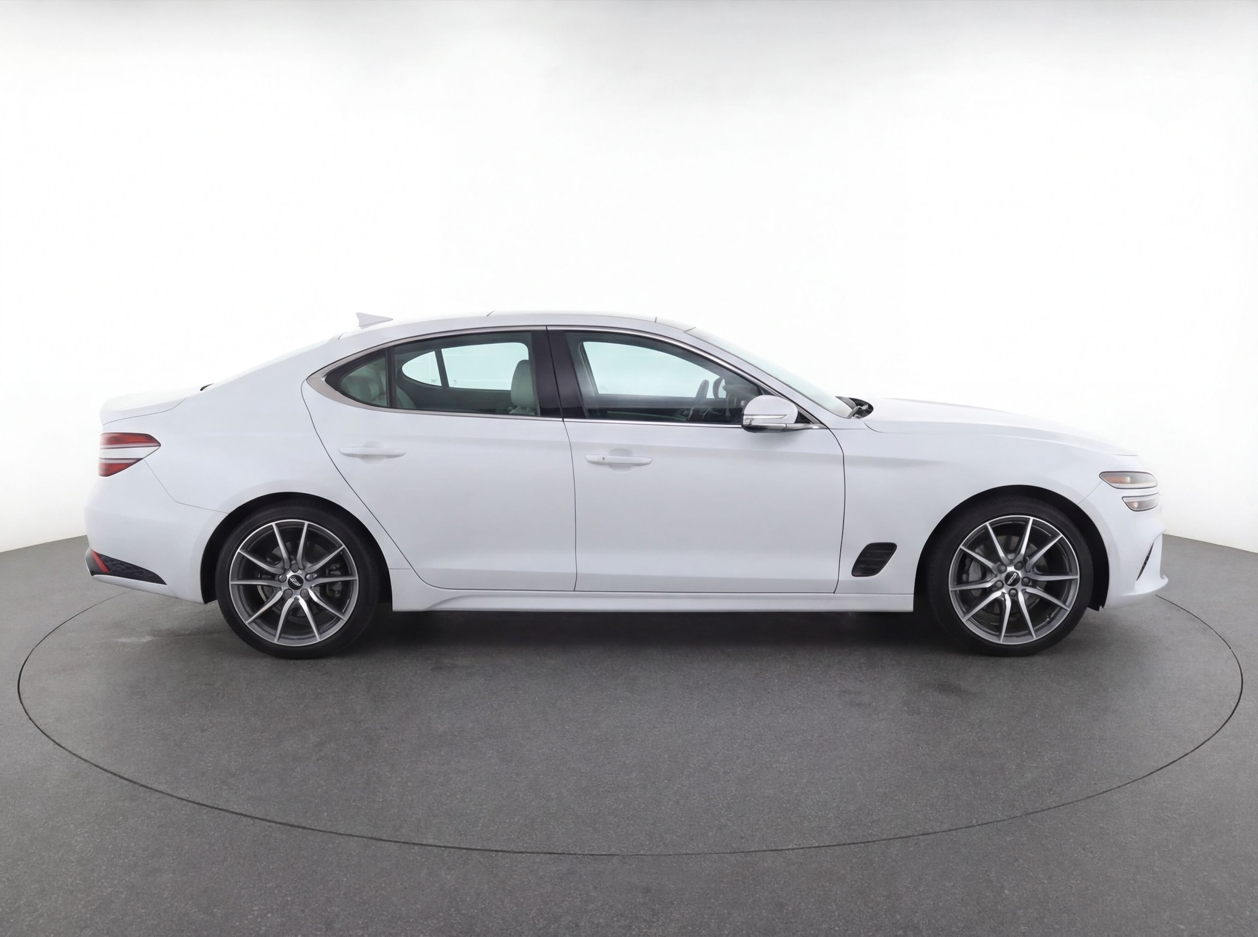 Thumbnail: 2025 Genesis G70 - 8