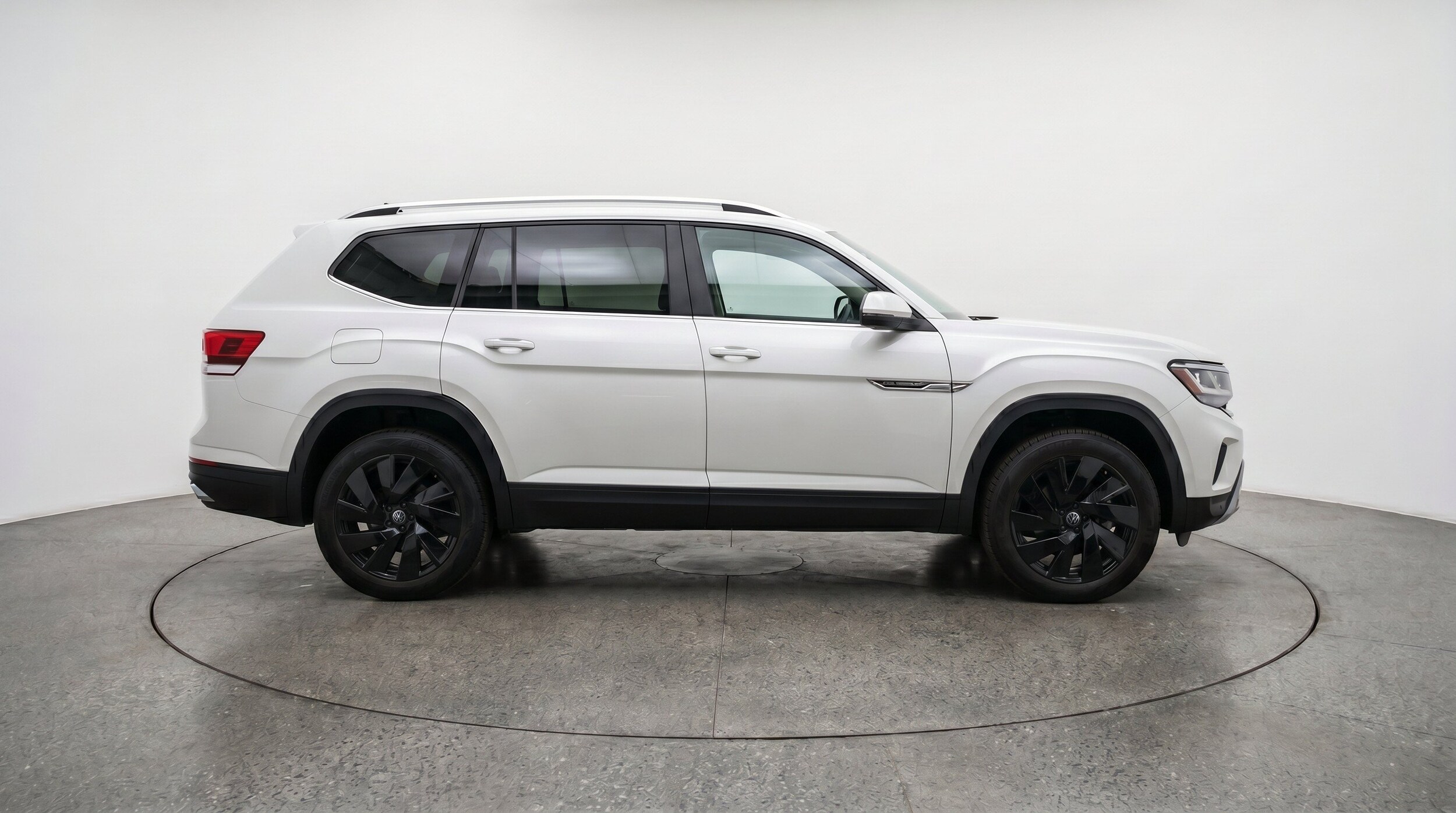 Thumbnail: 2026 Volkswagen Atlas - 11