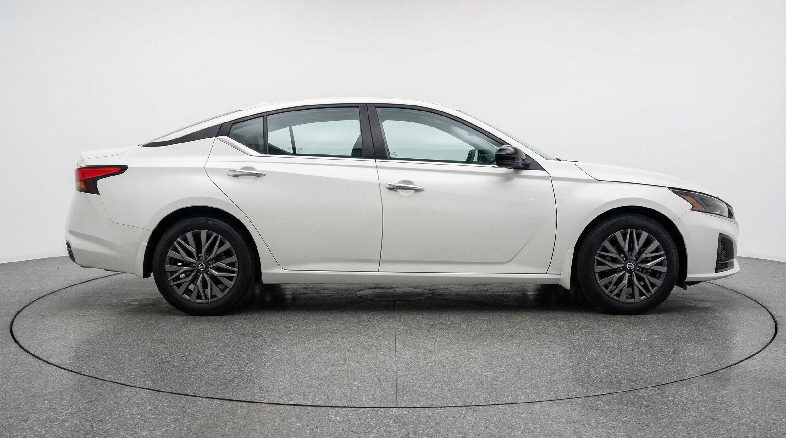 Thumbnail: 2025 Nissan Altima - 11