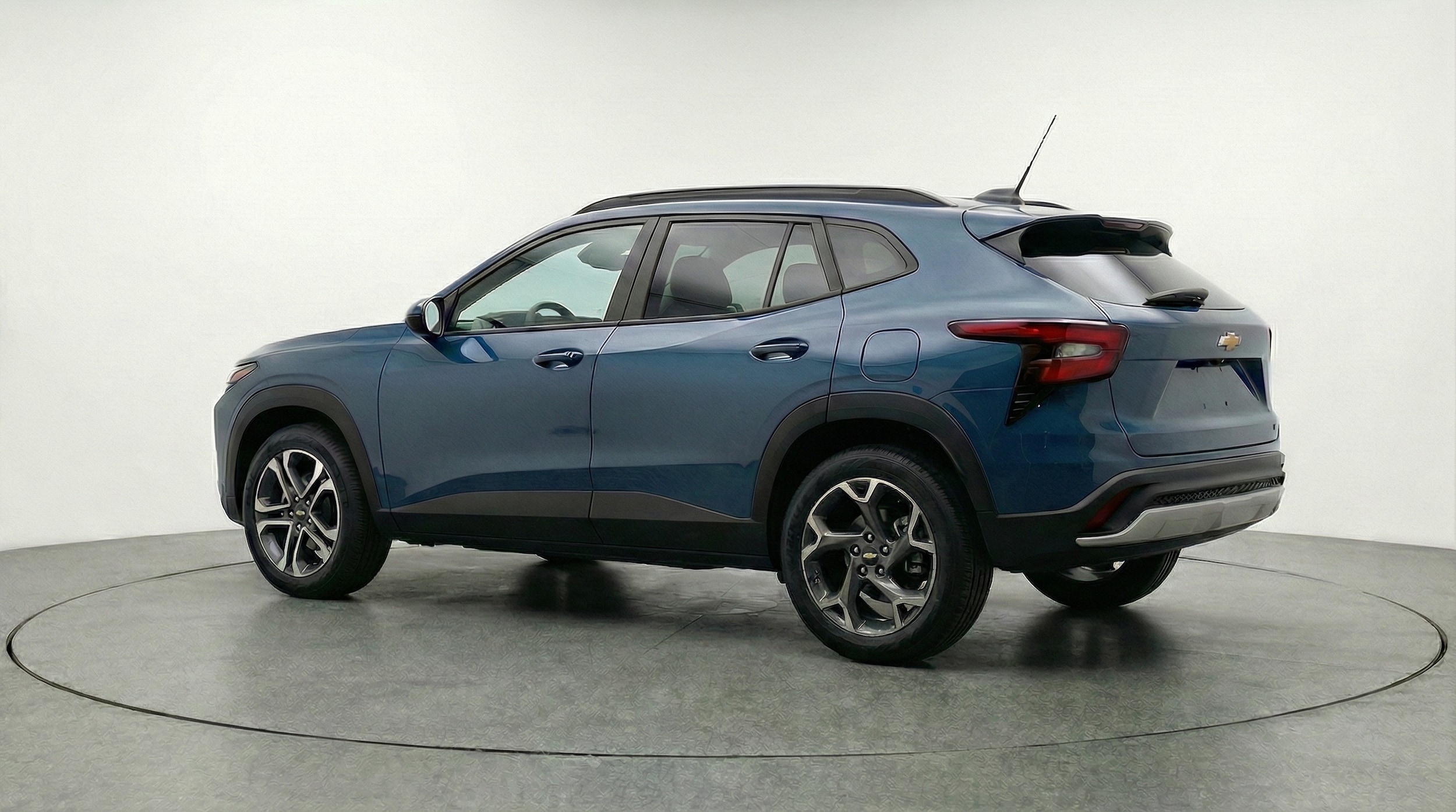Thumbnail: 2025 Chevrolet Trax - 5