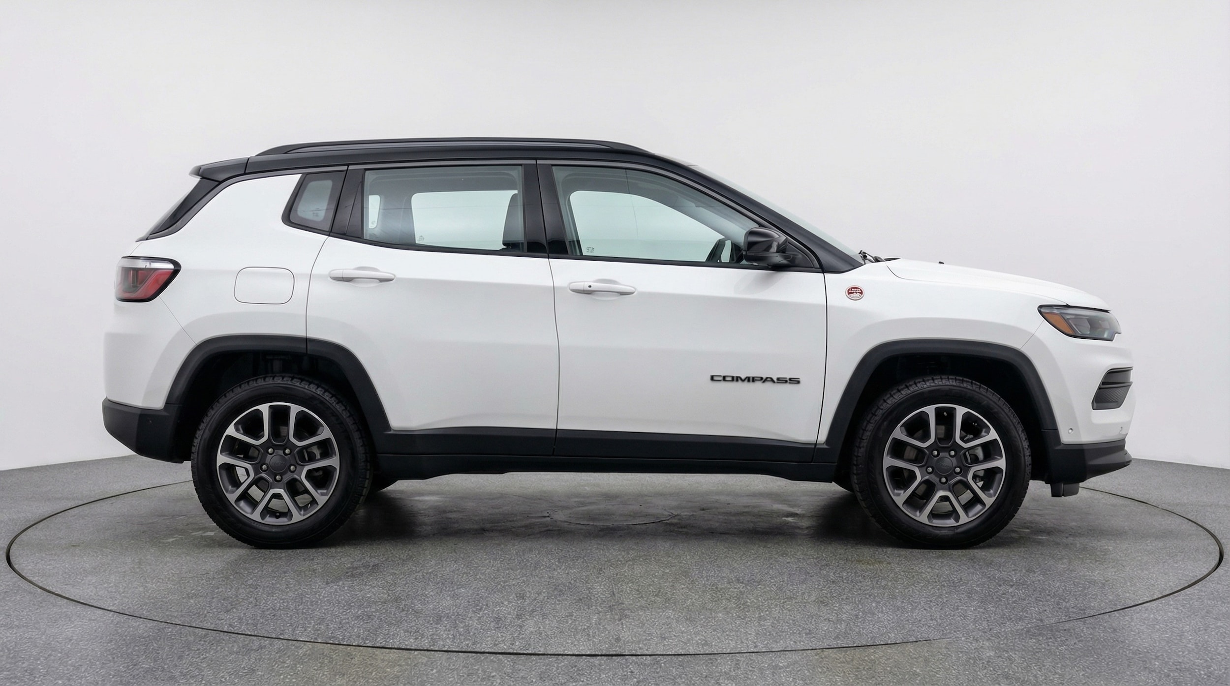 Thumbnail: 2025 Jeep Compass - 8