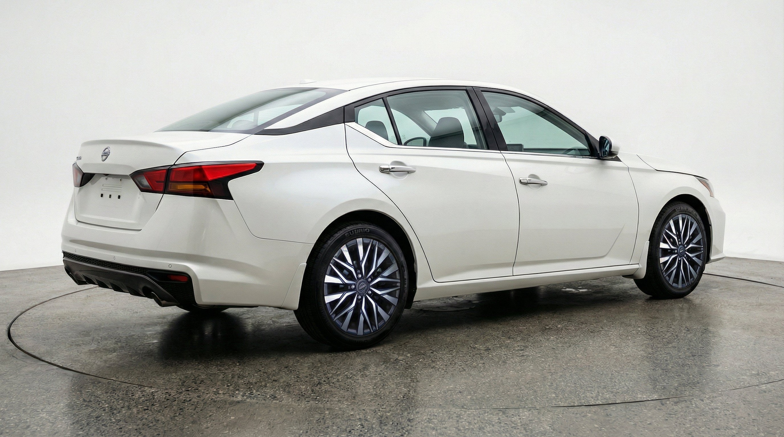 Thumbnail: 2025 Nissan Altima - 9