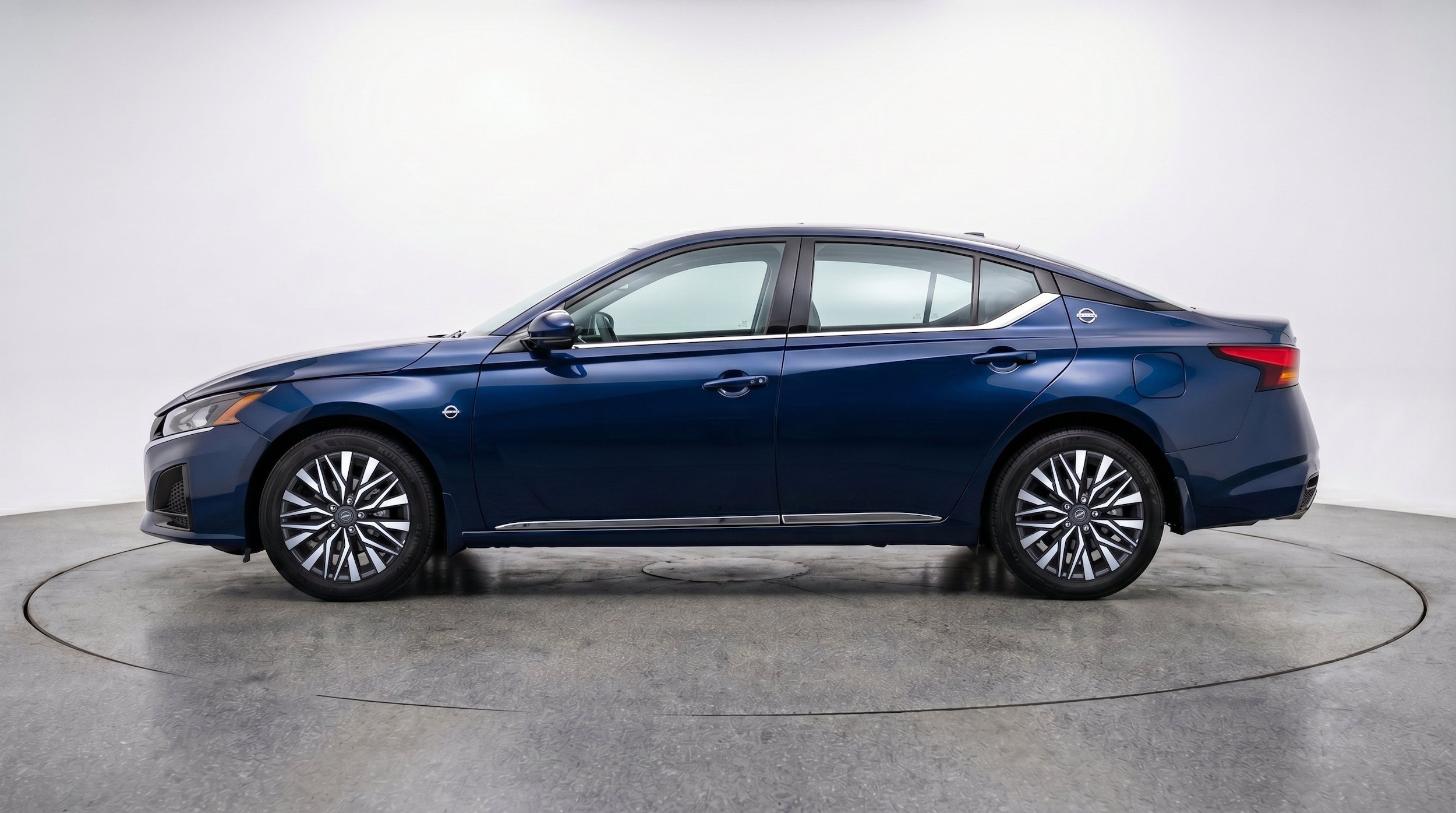 Thumbnail: 2026 Nissan Altima - 5