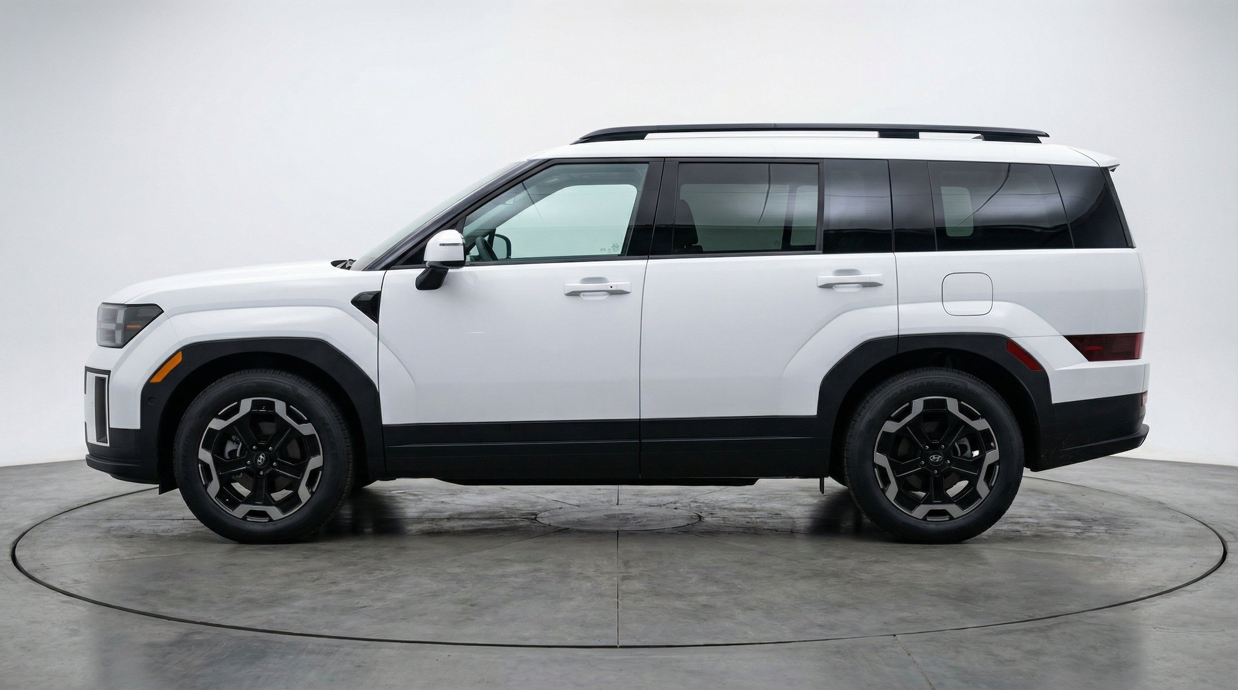 Thumbnail: 2026 Hyundai Santa Fe - 5