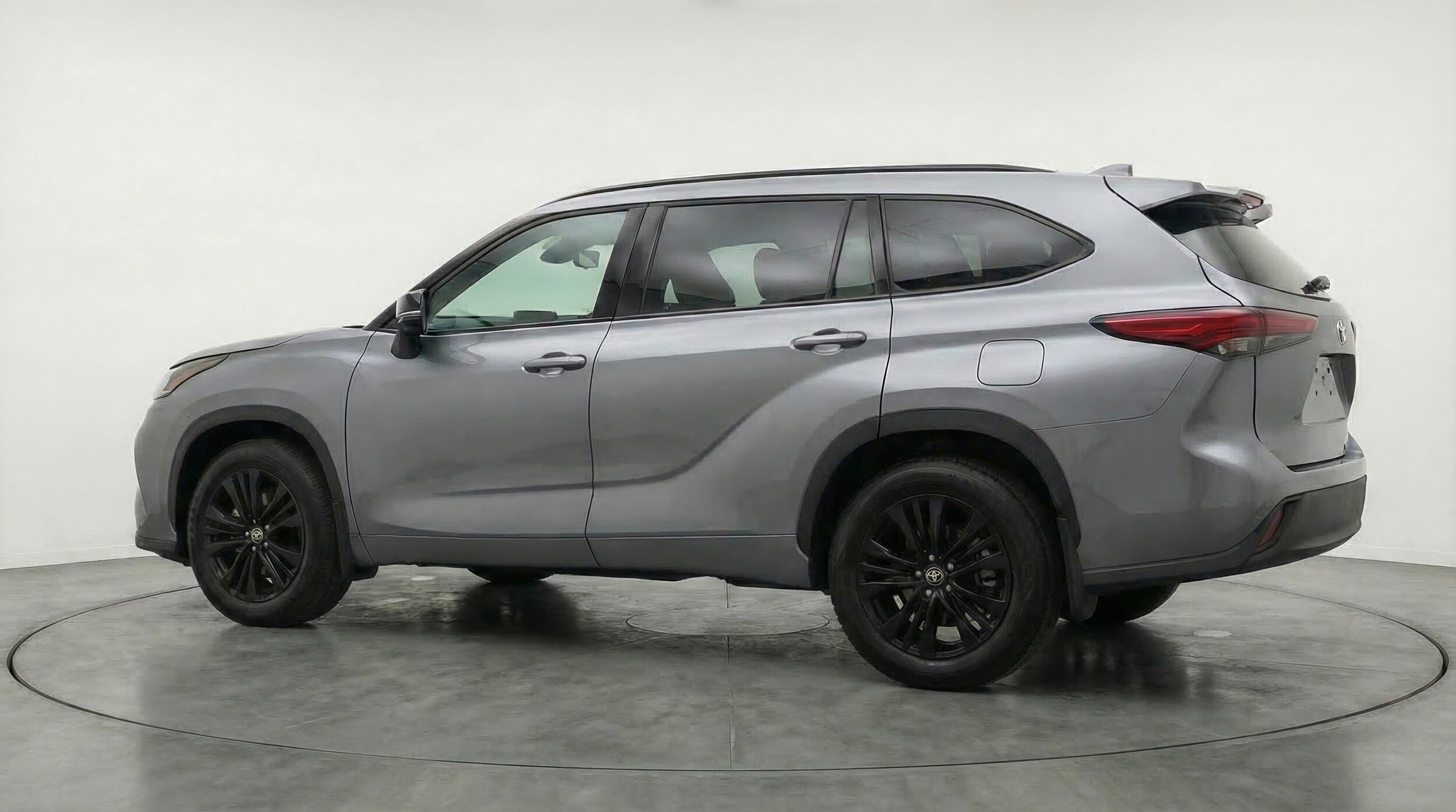 Thumbnail: 2025 Toyota Highlander - 5