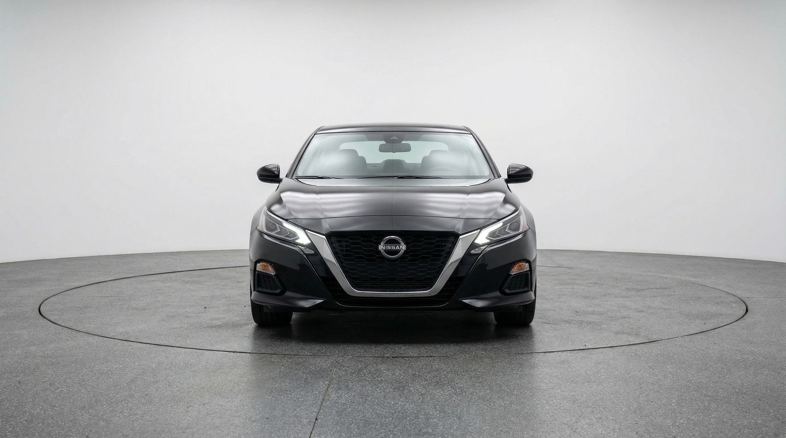 Thumbnail: 2025 Nissan Altima - 2