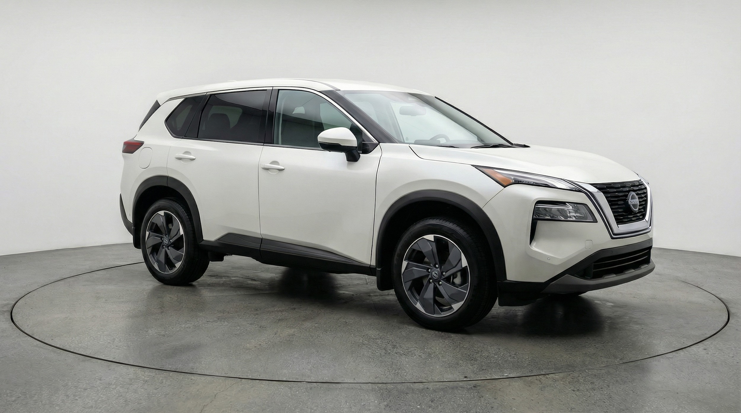 Thumbnail: 2025 Nissan Rogue - 1