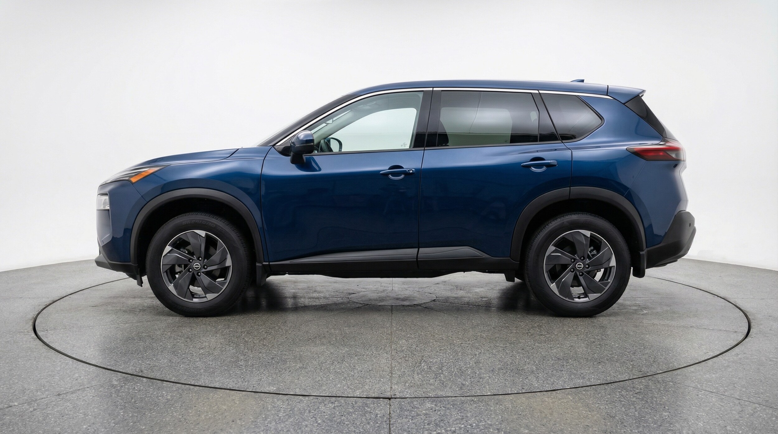 Thumbnail: 2025 Nissan Rogue - 4