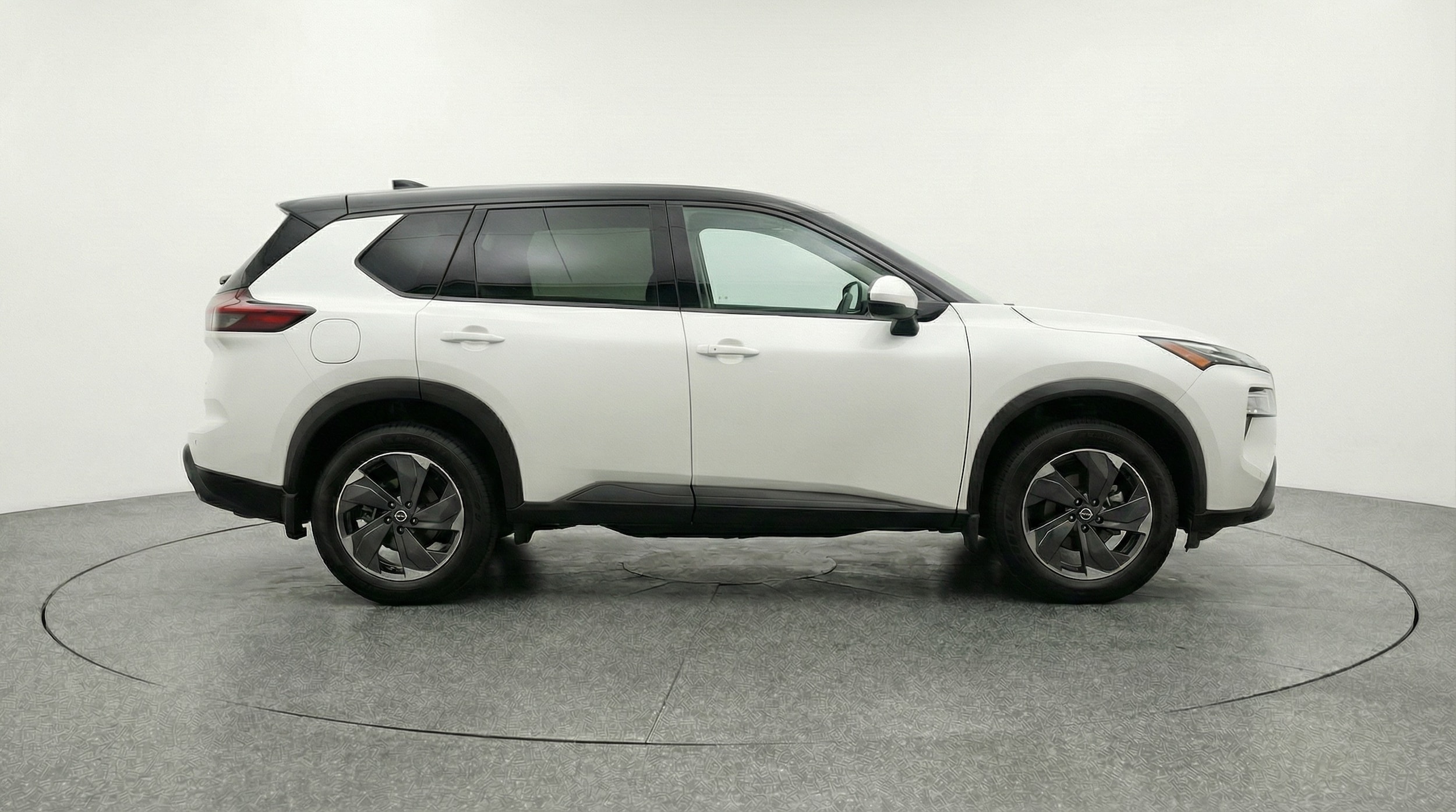 Thumbnail: 2025 Nissan Rogue - 8