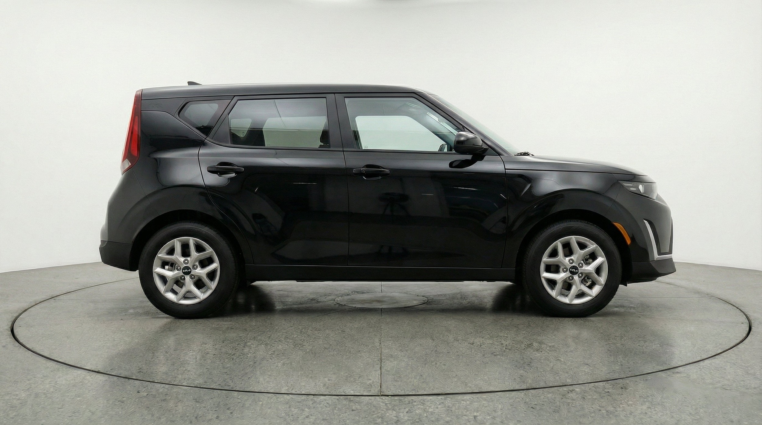 Thumbnail: 2025 Kia Soul - 11