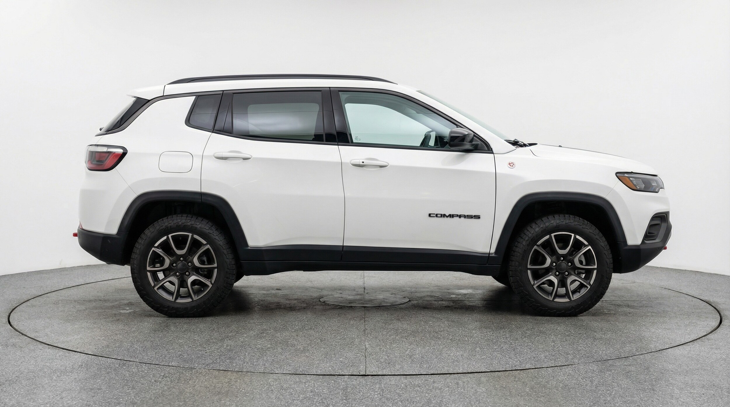 Thumbnail: 2025 Jeep Compass - 8