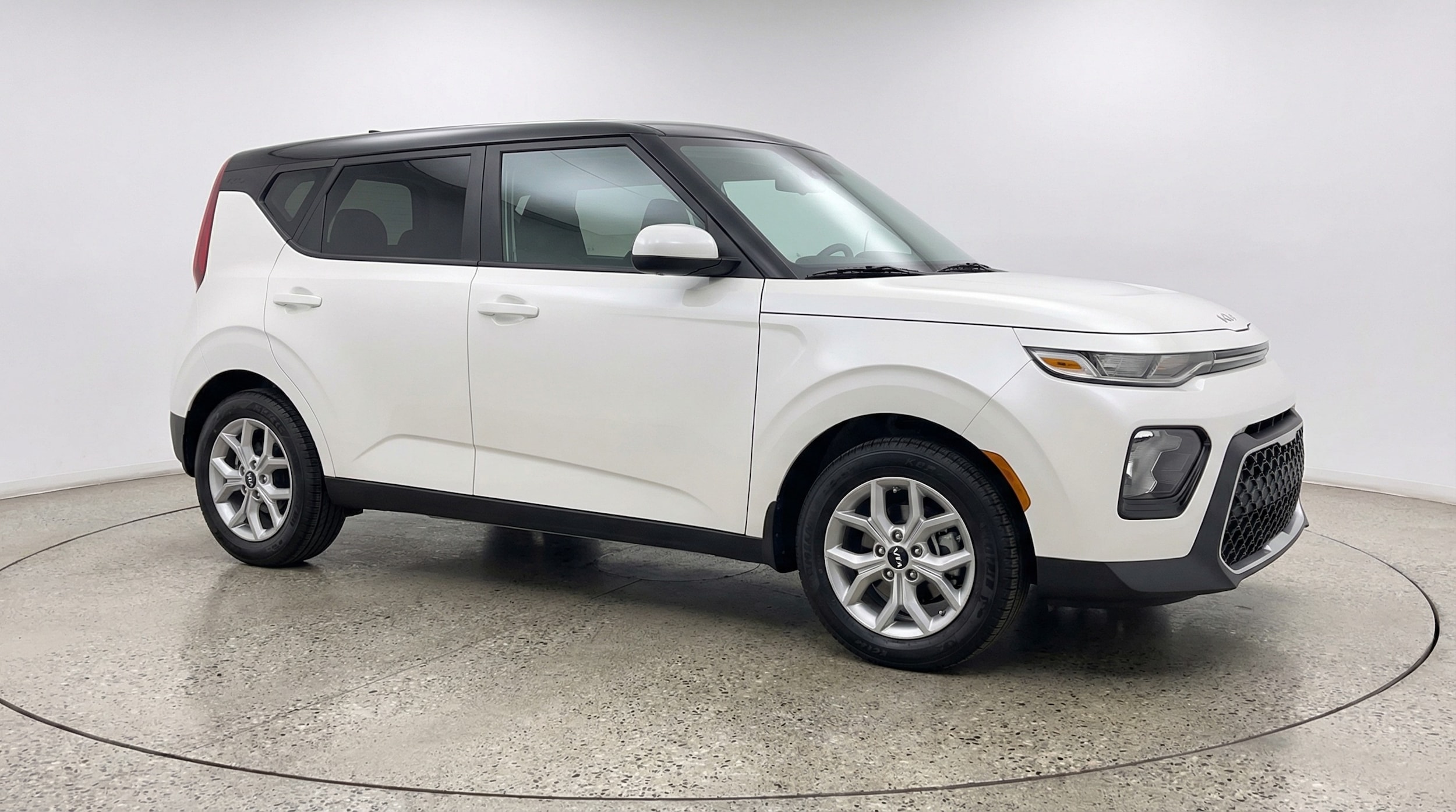 Thumbnail: 2025 Kia Soul - 1