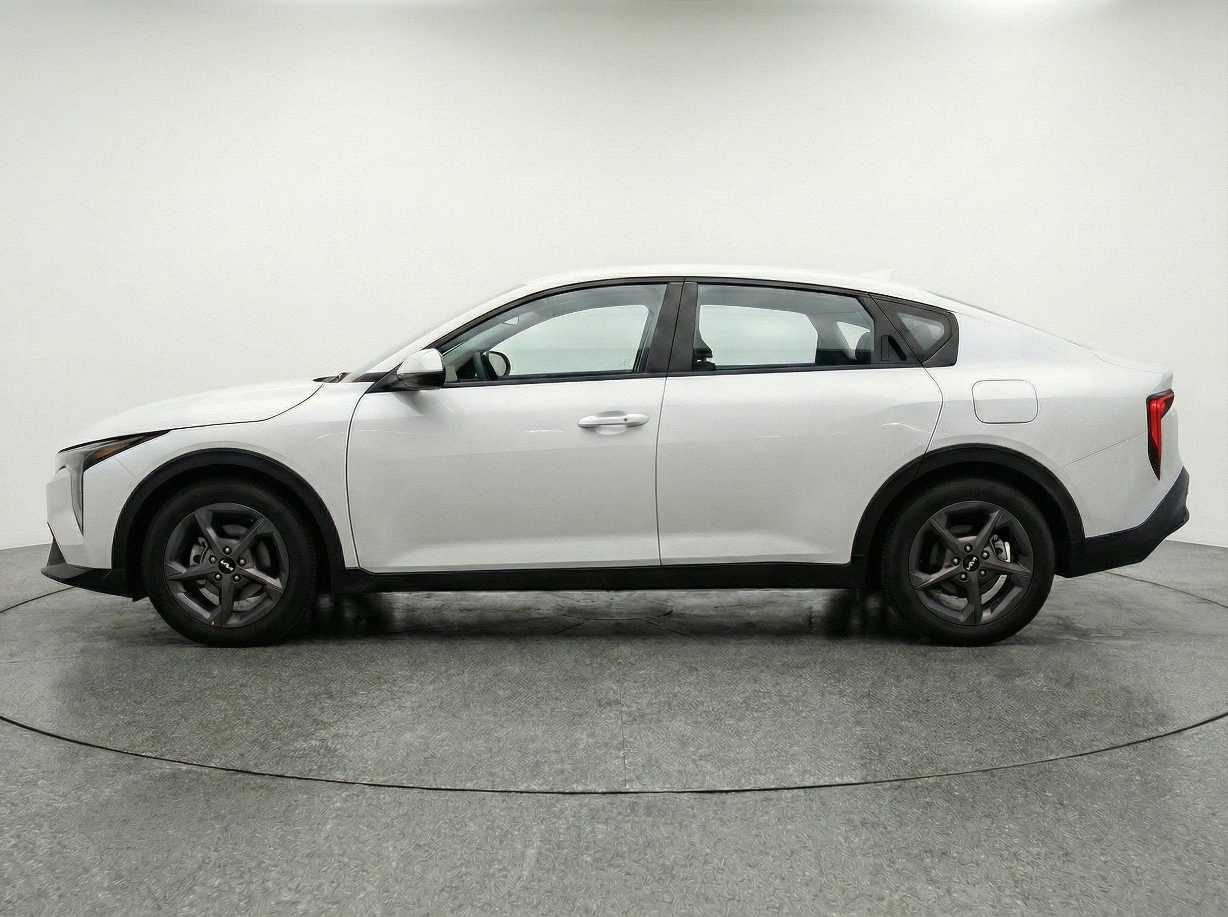 Thumbnail: 2025 Kia K4 - 5