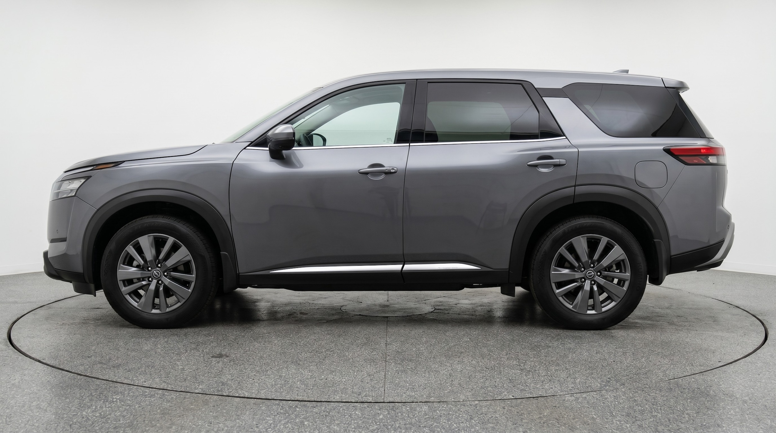 Thumbnail: 2025 Nissan Pathfinder - 4