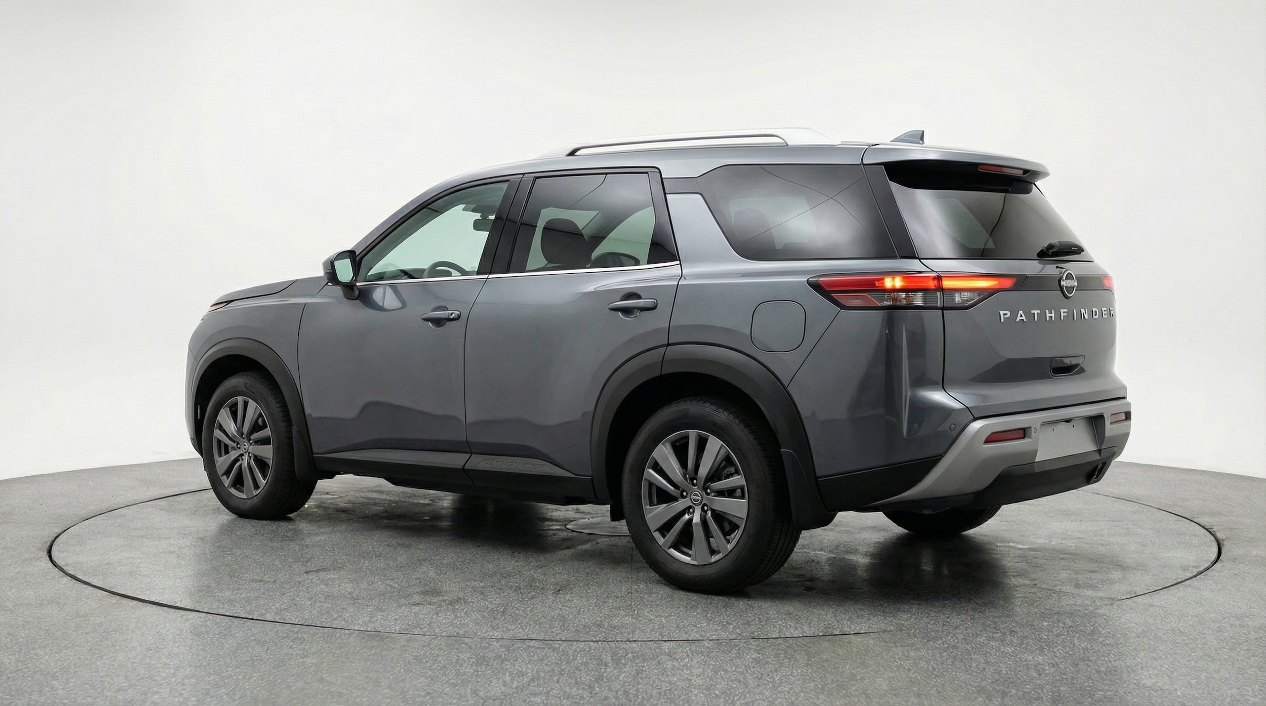 Thumbnail: 2025 Nissan Pathfinder - 5