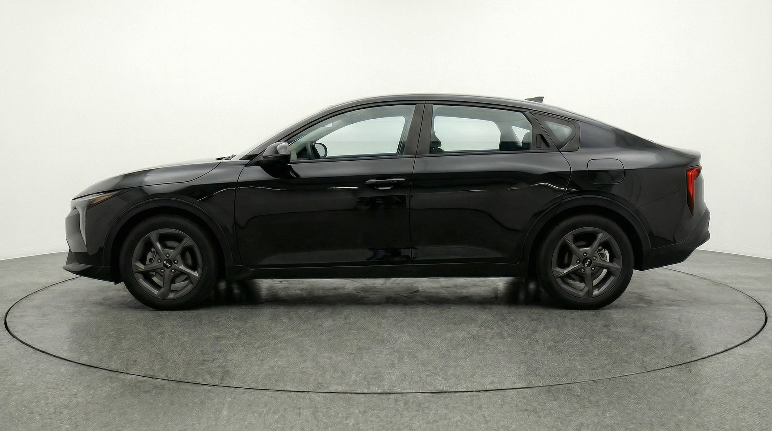 Thumbnail: 2025 Kia K4 - 4