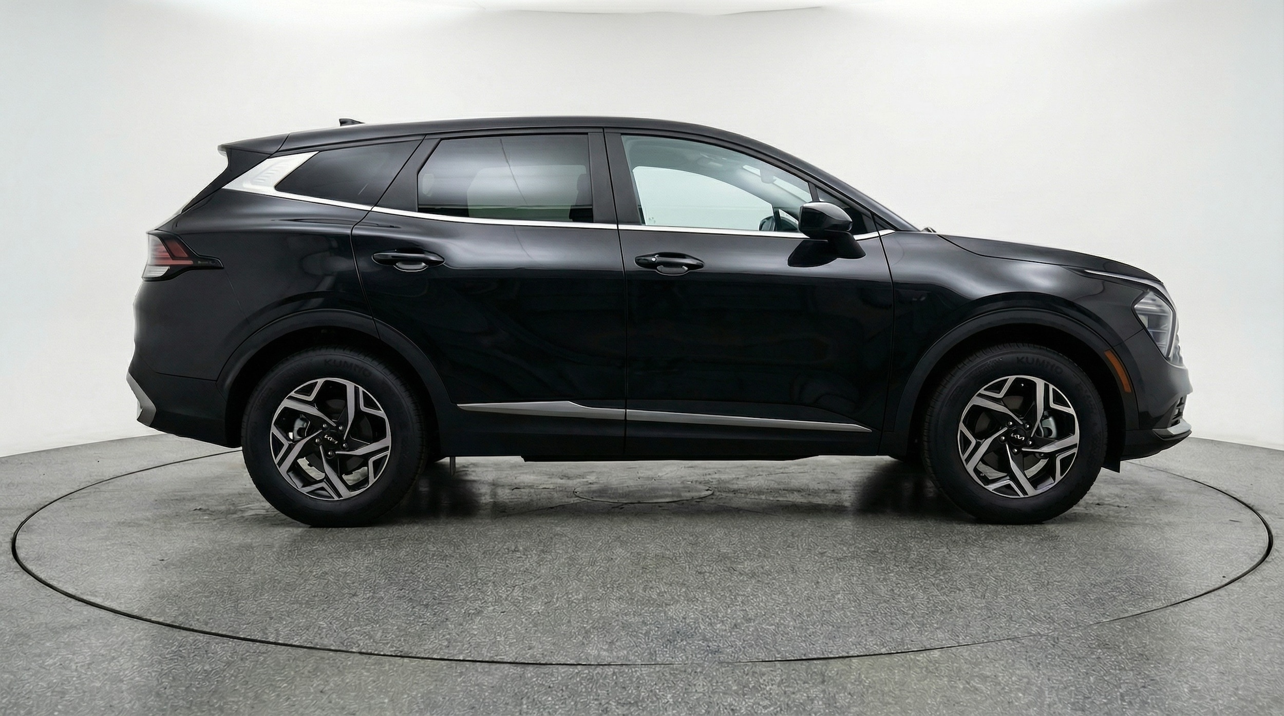 Thumbnail: 2025 Kia Sportage - 8