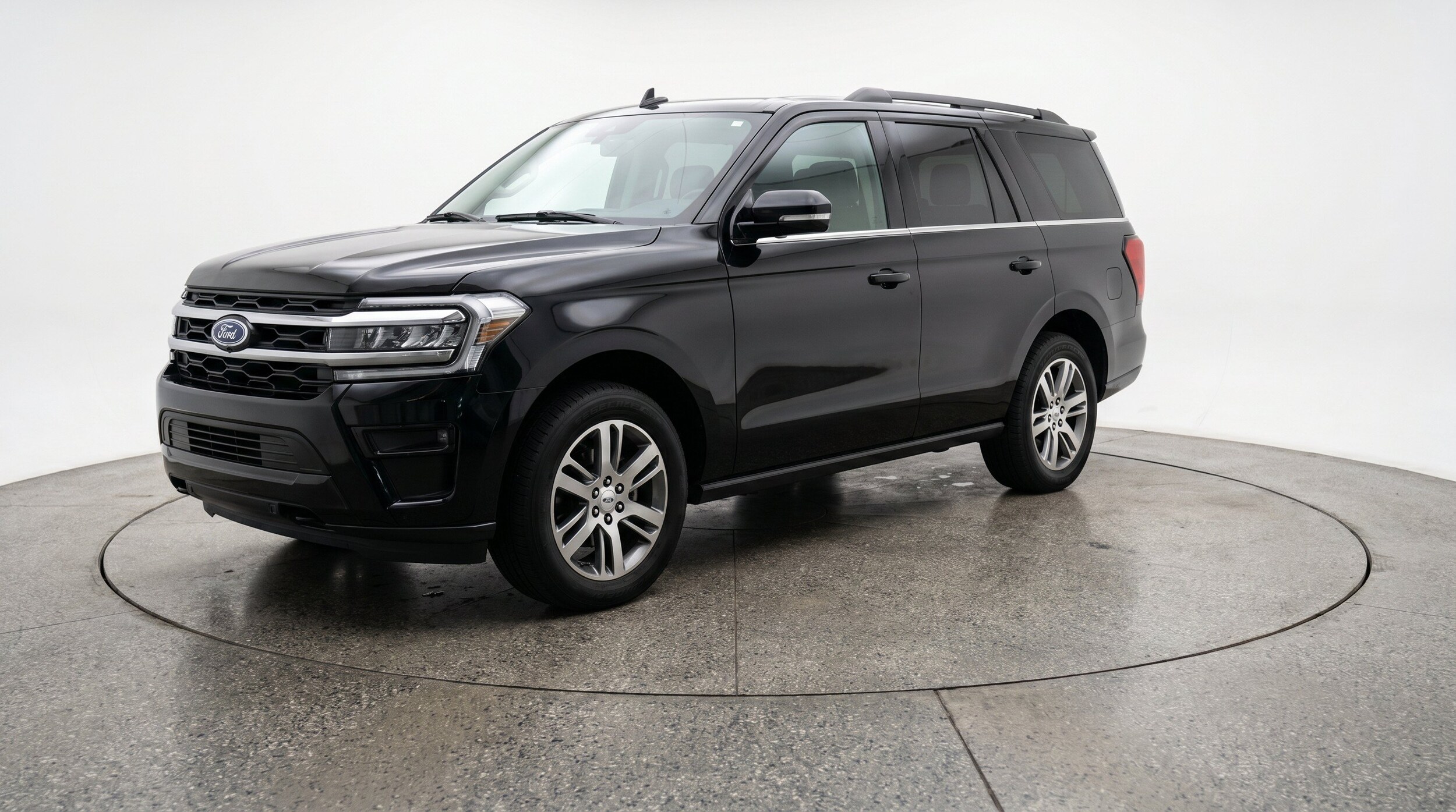 Thumbnail: 2024 Ford Expedition - 3