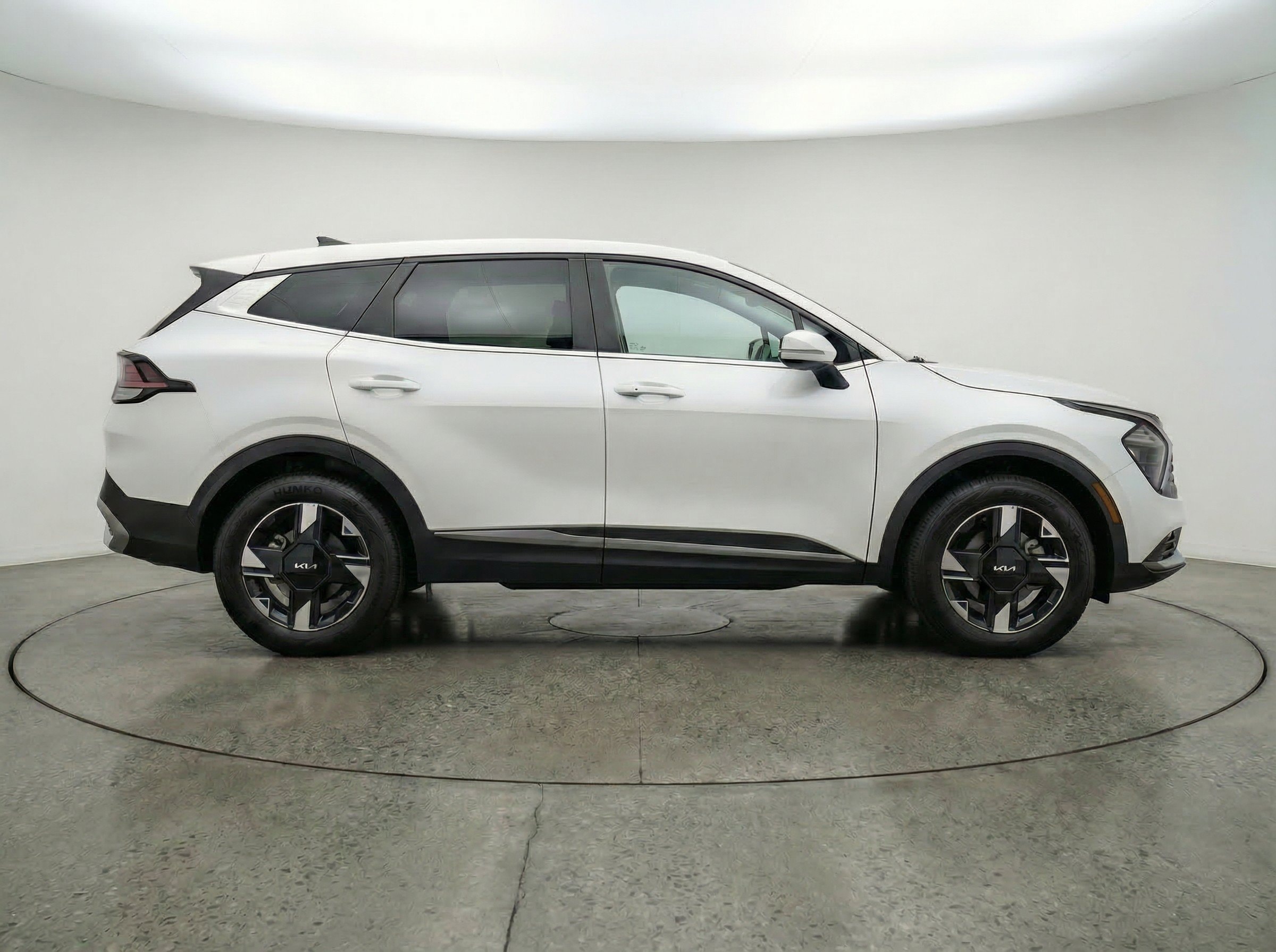 Thumbnail: 2026 Kia Sportage - 11