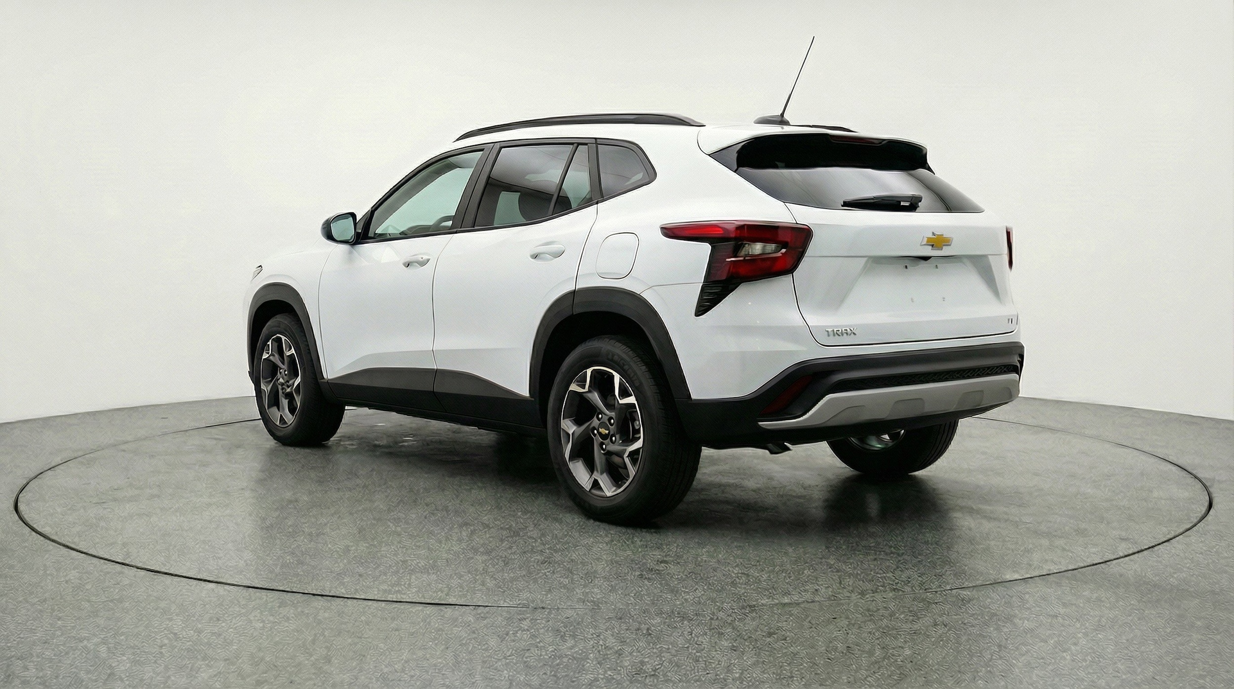 Thumbnail: 2025 Chevrolet Trax - 6