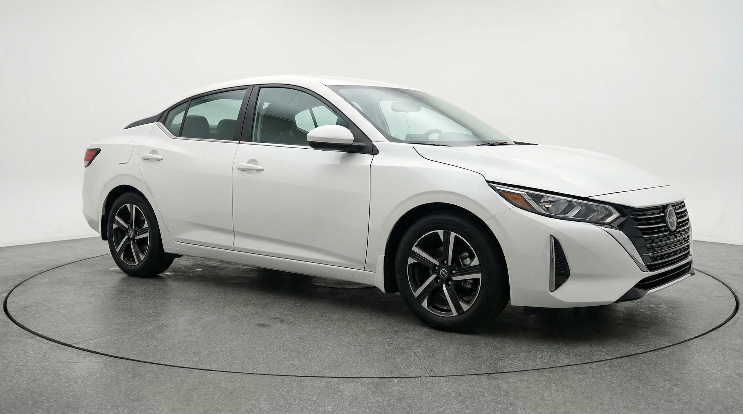 Thumbnail: 2025 Nissan Sentra - 1