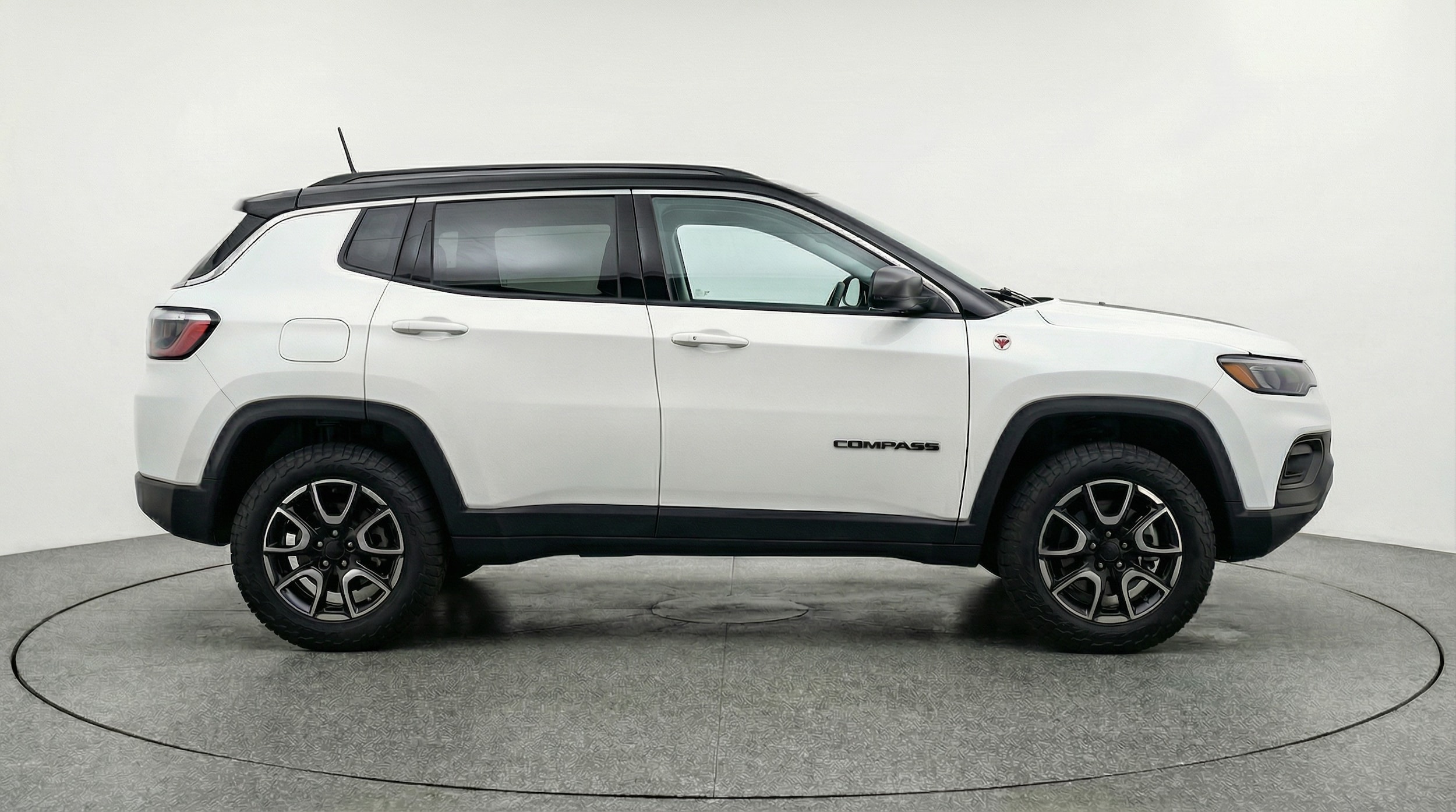 Thumbnail: 2025 Jeep Compass - 8