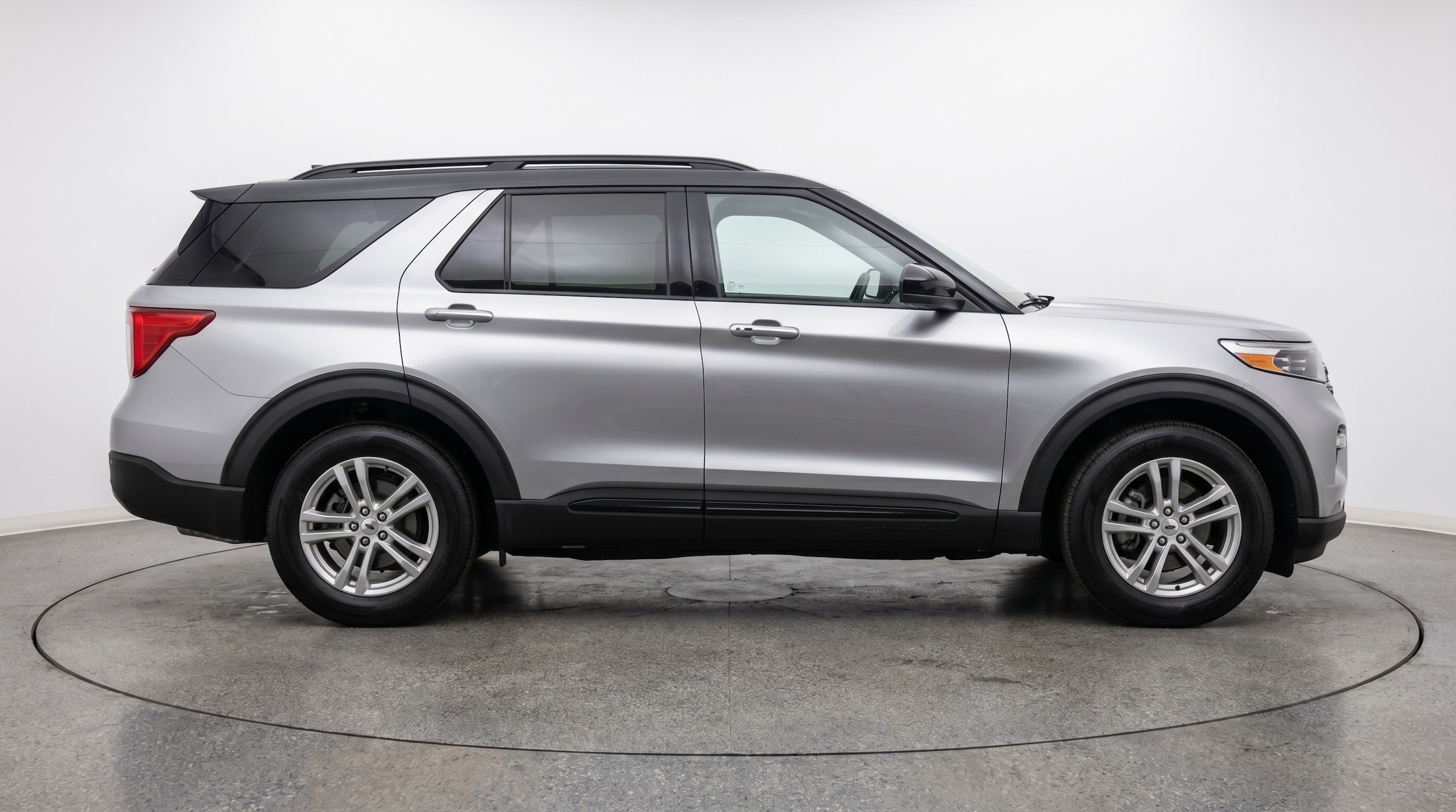 Thumbnail: 2024 Ford Explorer - 8