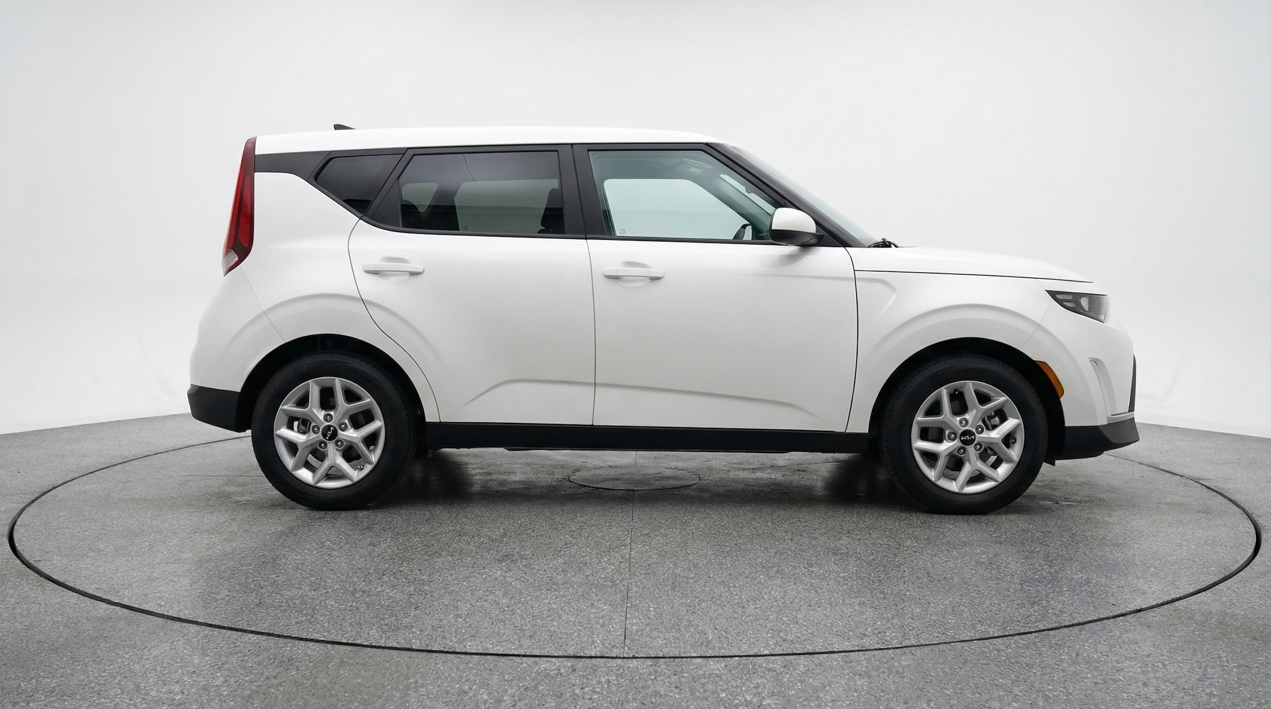 Thumbnail: 2025 Kia Soul - 8