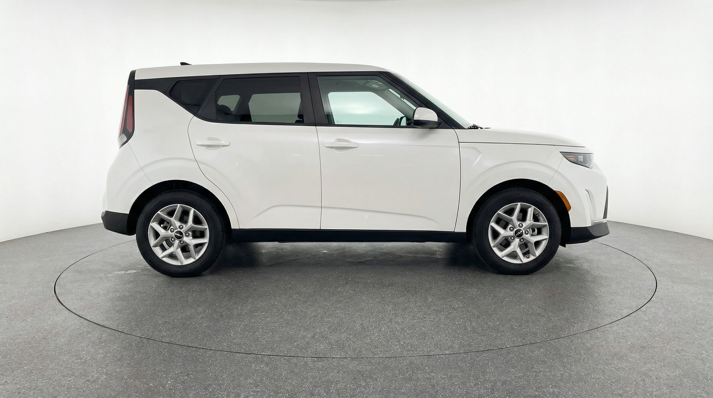 Thumbnail: 2025 Kia Soul - 8