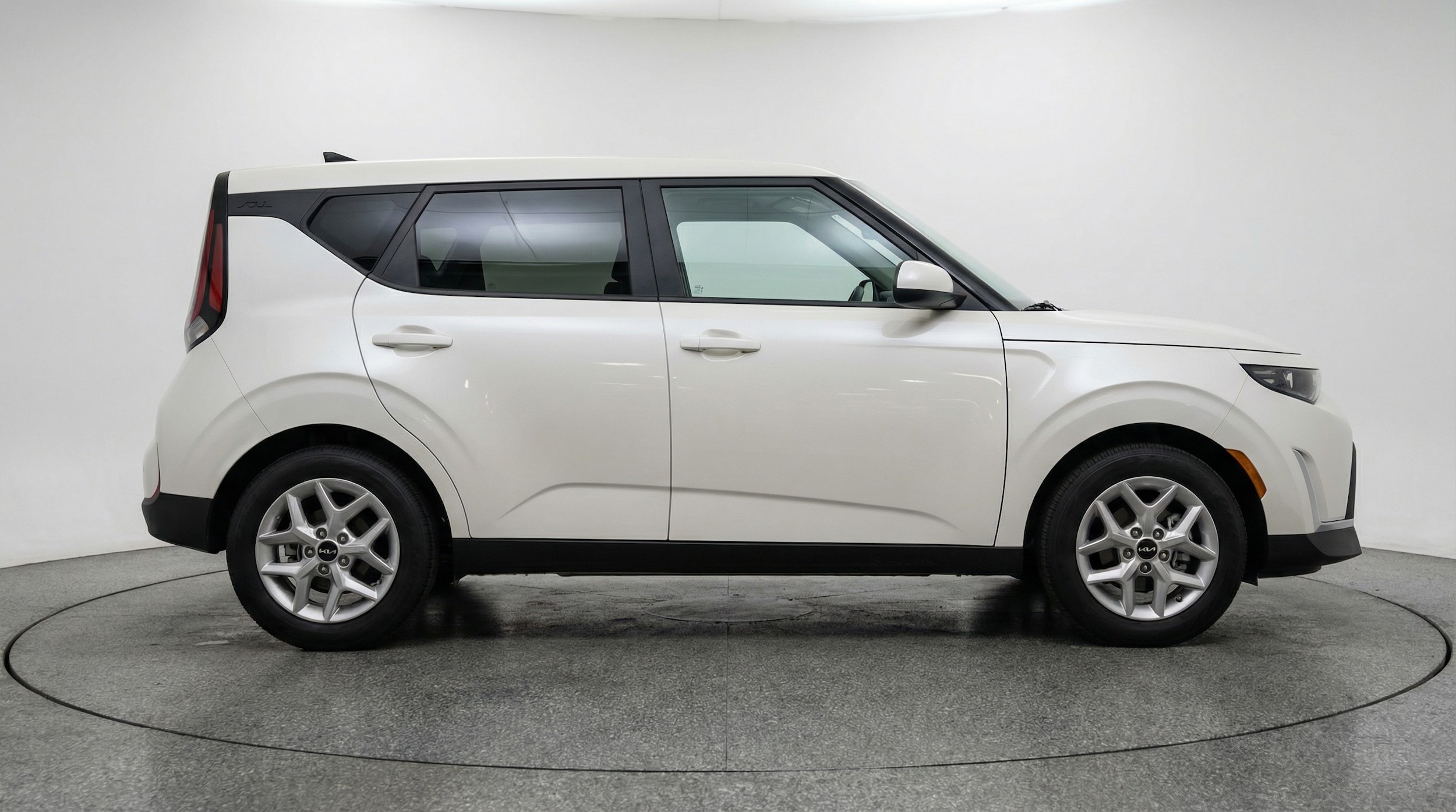 Thumbnail: 2025 Kia Soul - 8