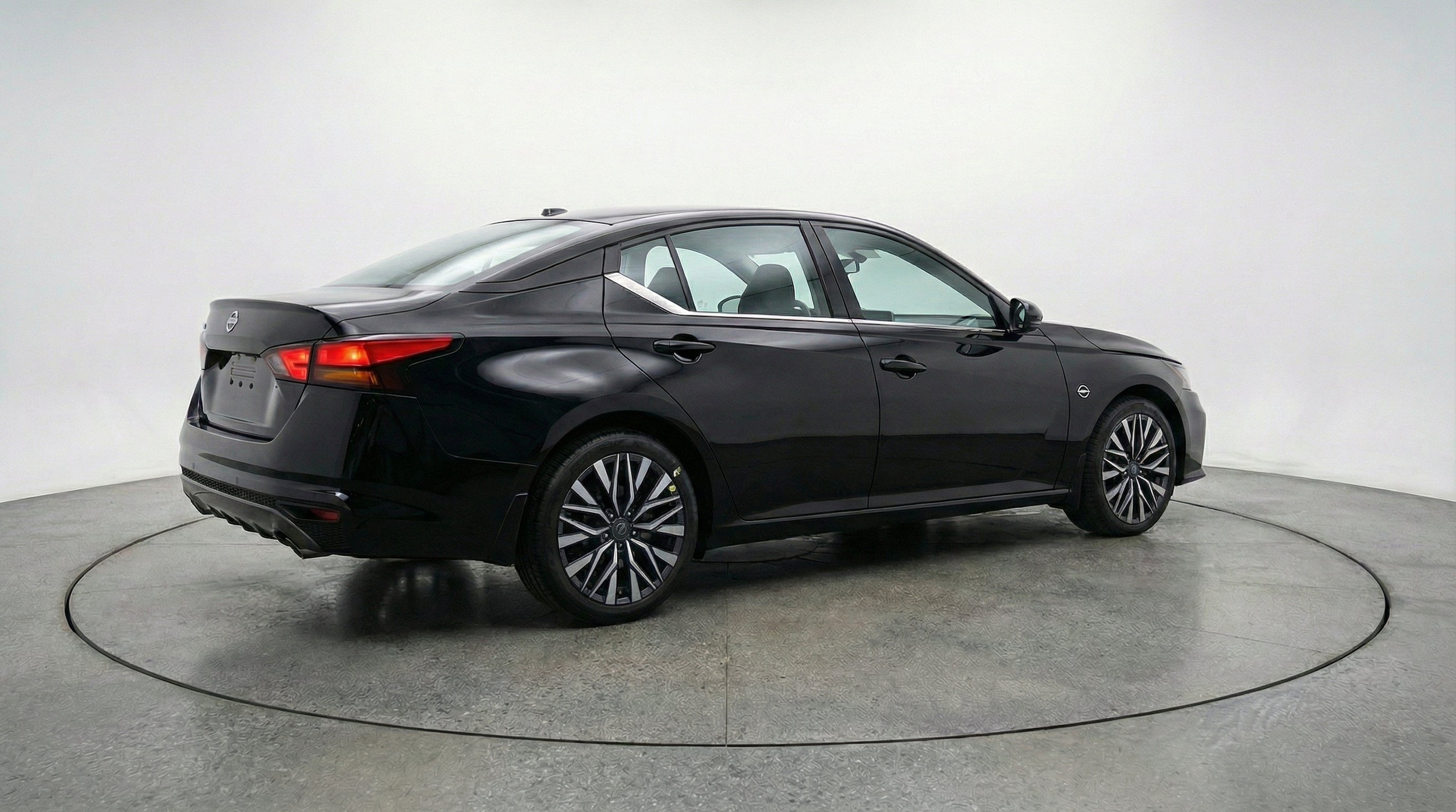 Thumbnail: 2026 Nissan Altima - 9
