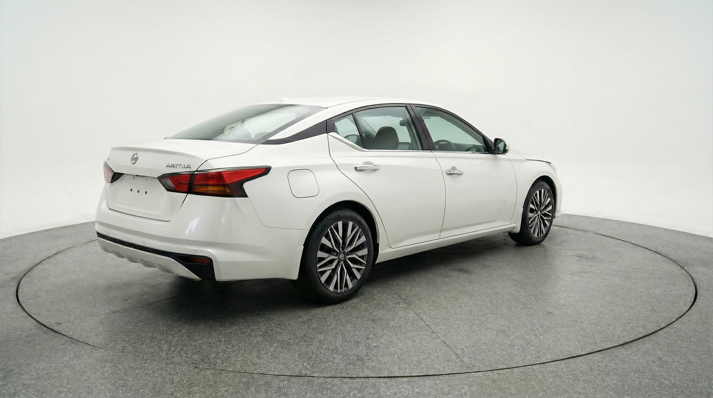 Thumbnail: 2025 Nissan Altima - 7