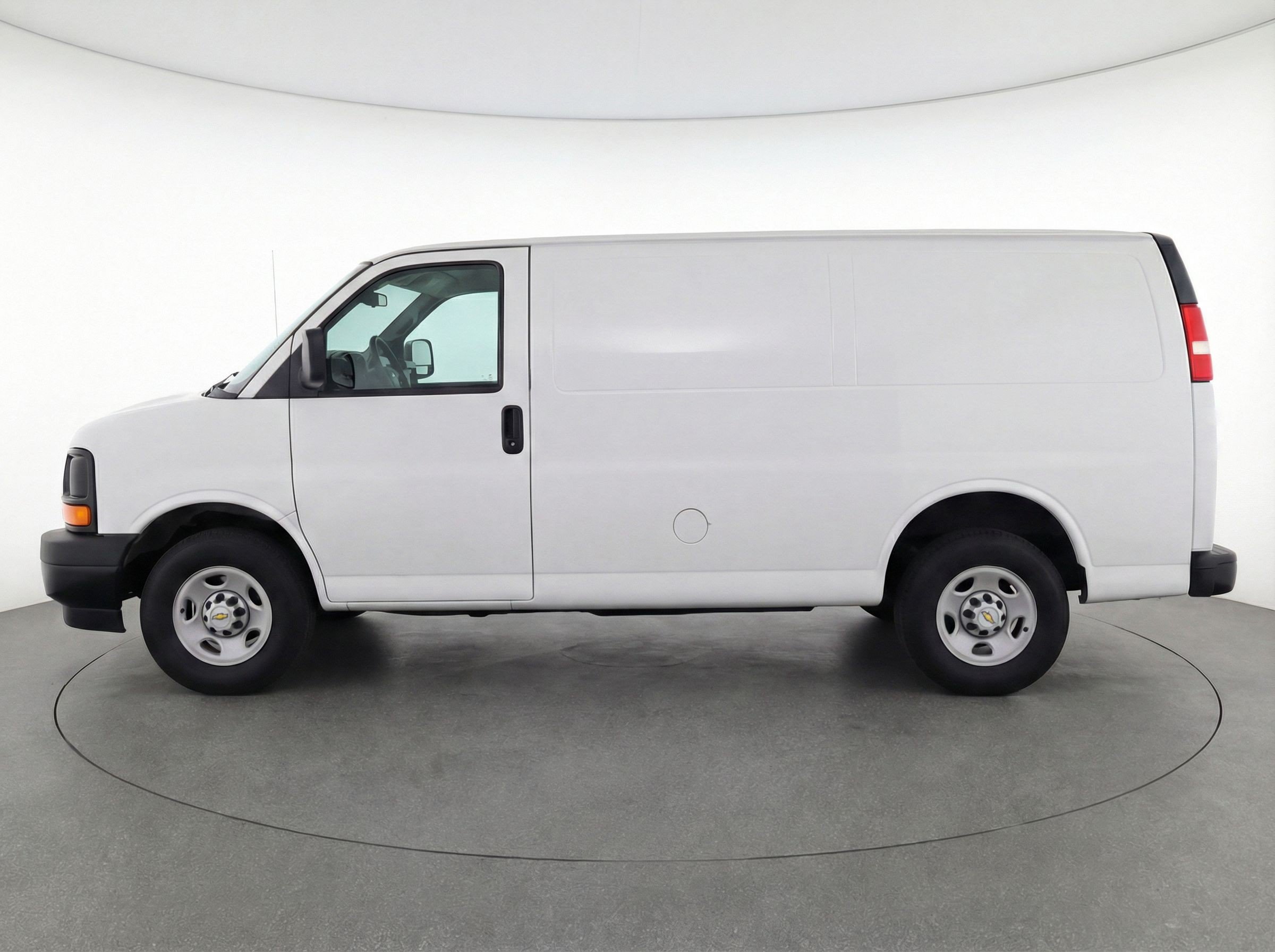 Thumbnail: 2025 Chevrolet Express - 5