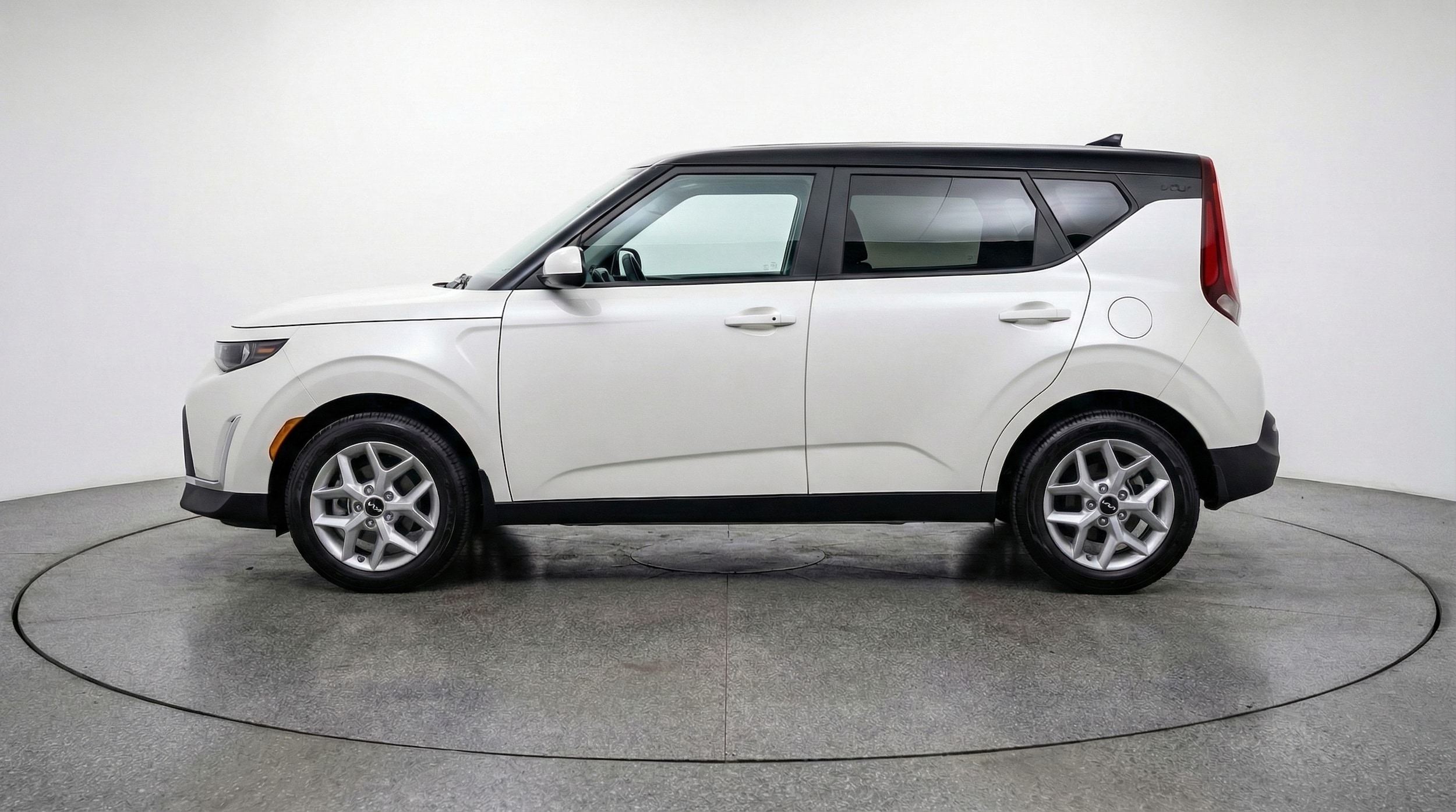 Thumbnail: 2025 Kia Soul - 4